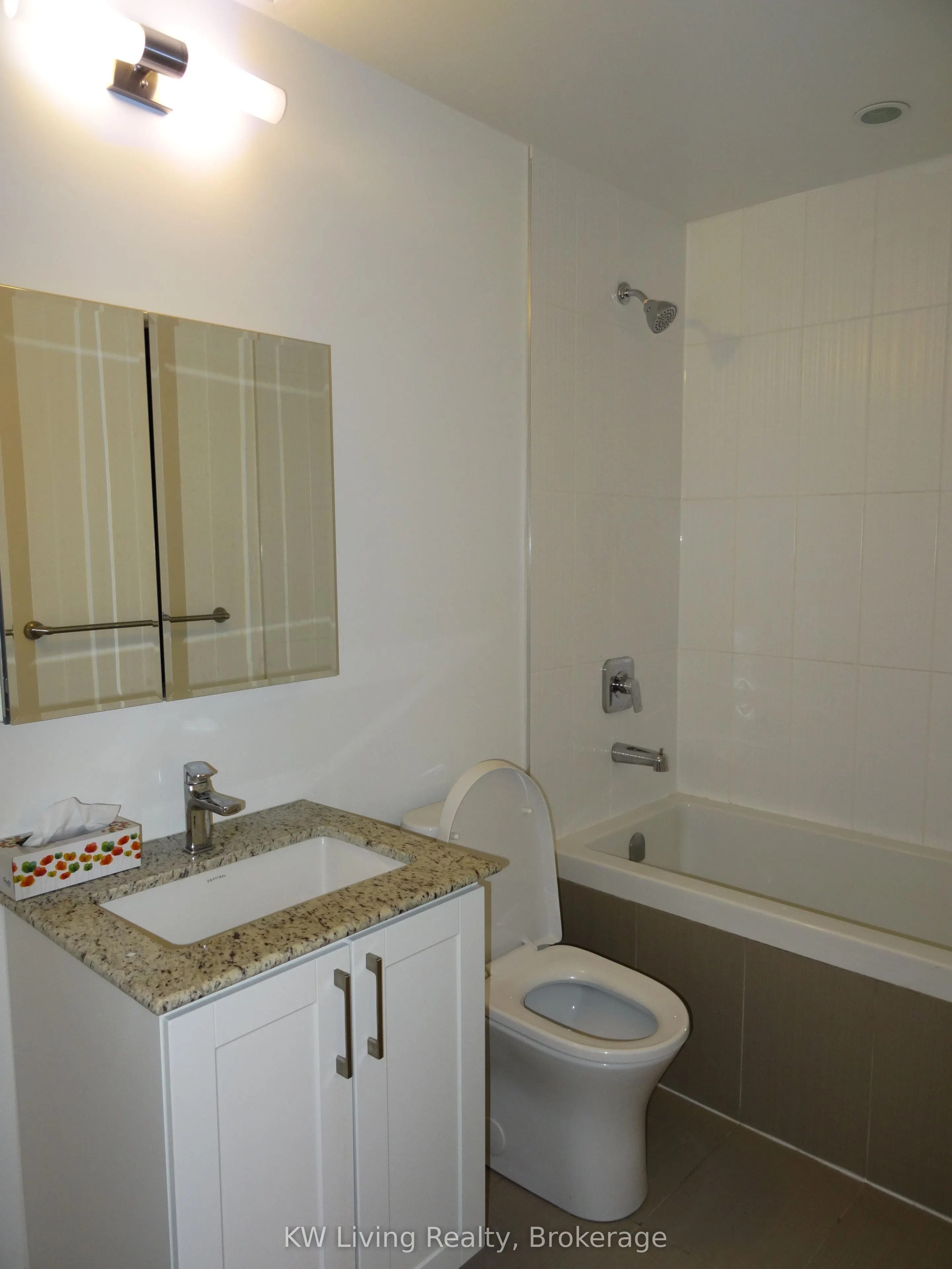 9608 Yonge Street, #505A