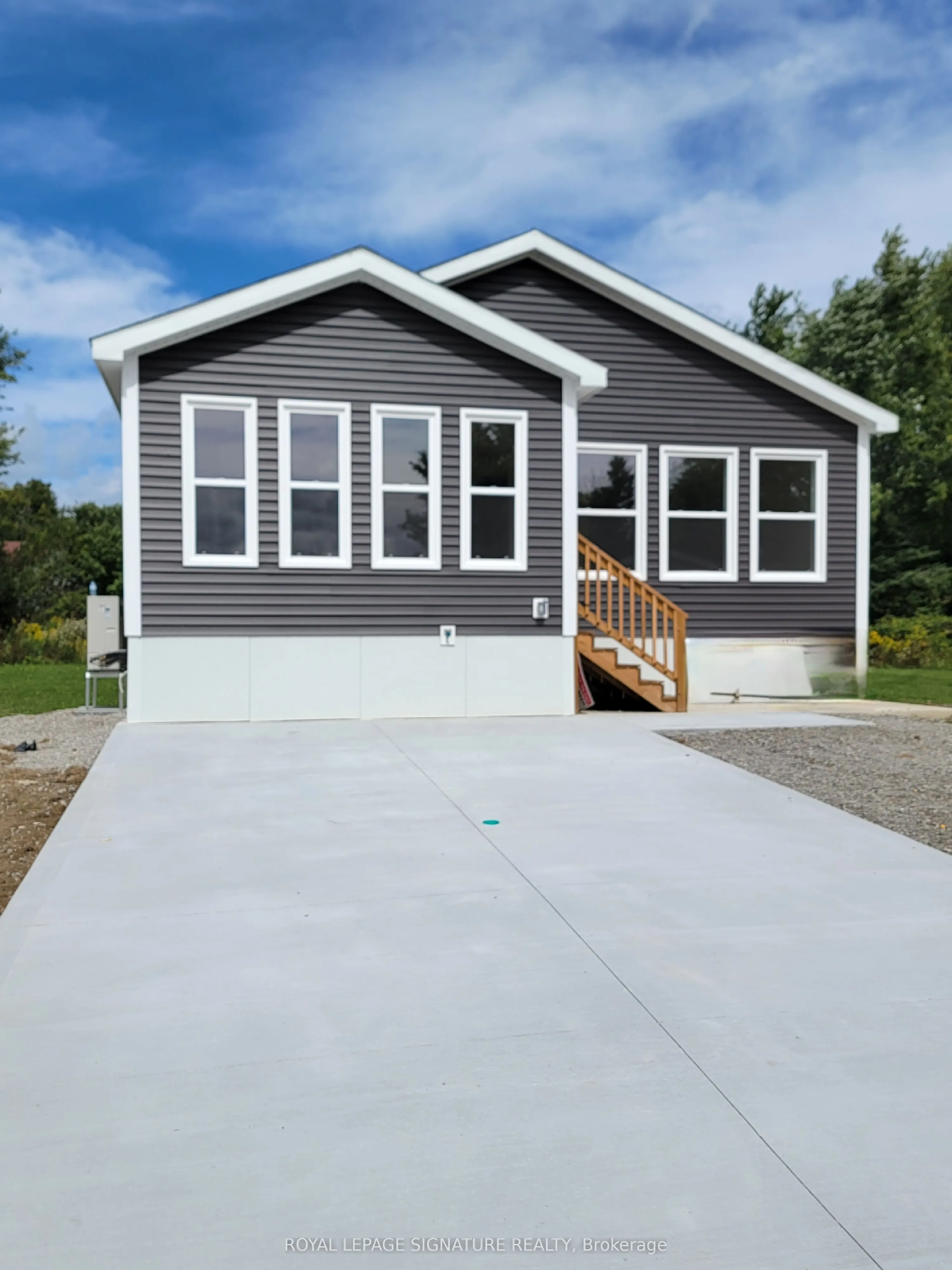 14 Briarwood Place