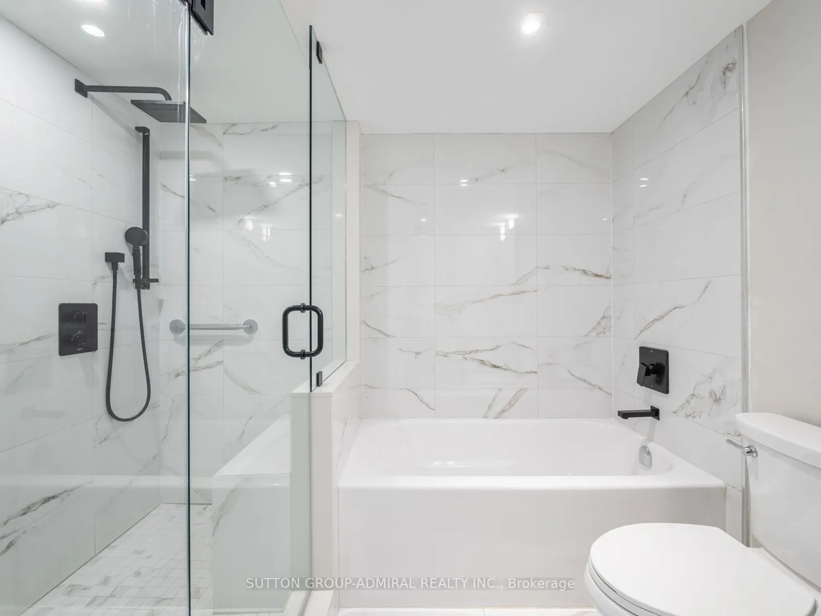7250 Yonge Street, #407