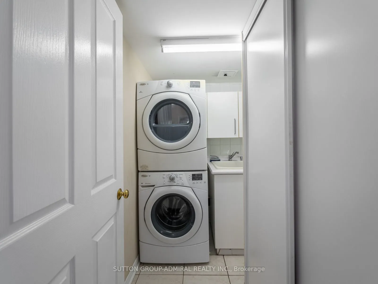 7250 Yonge Street, #407