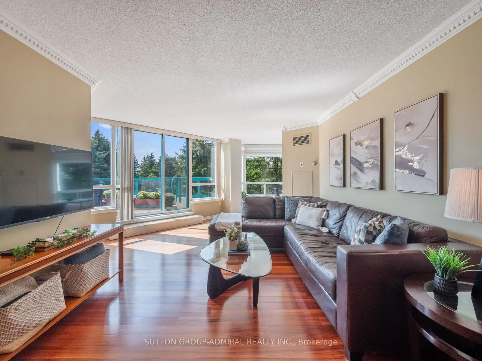 7250 Yonge Street, #407