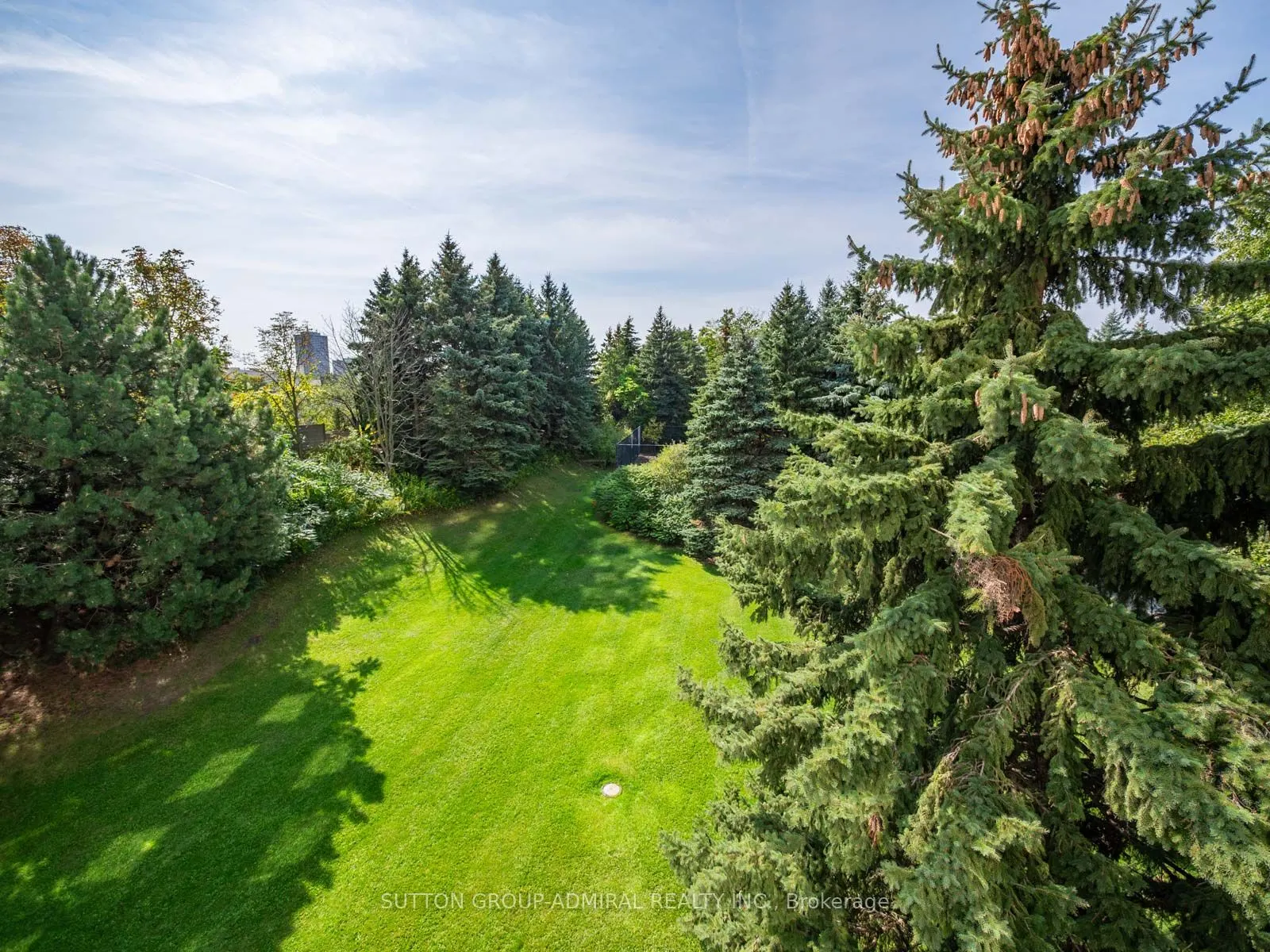 7250 Yonge Street, #407