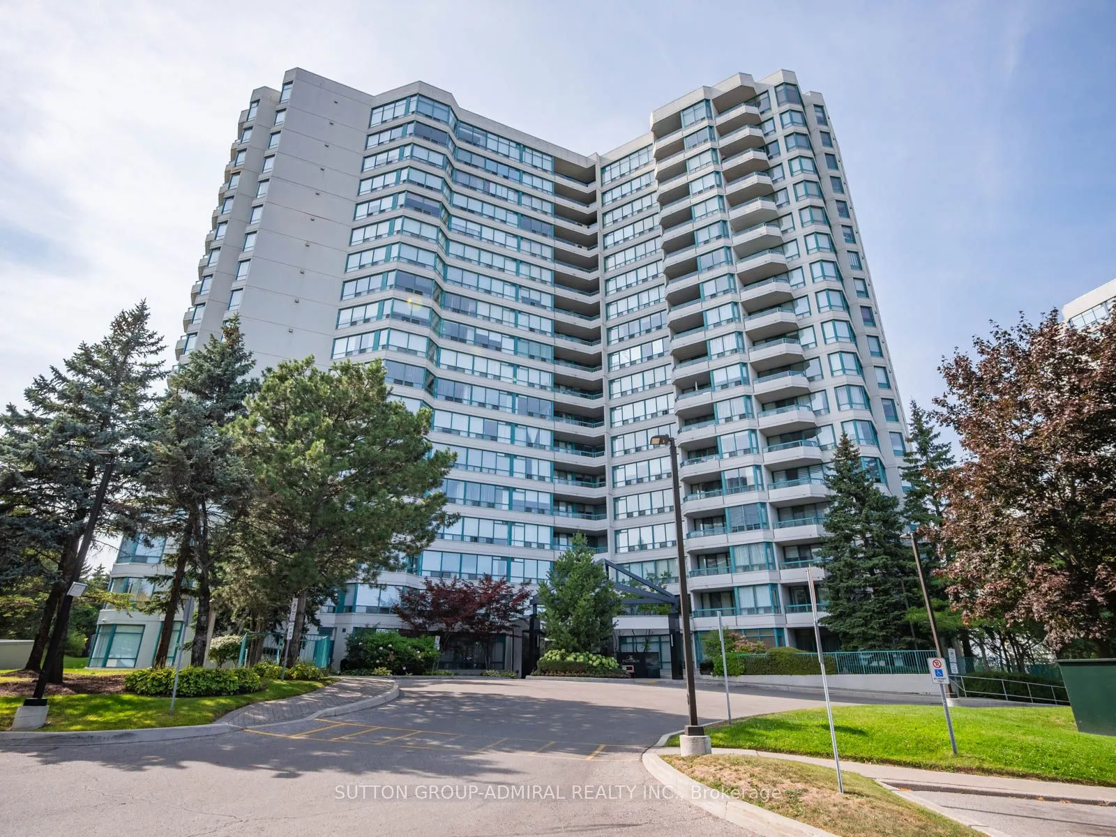 7250 Yonge Street, #407