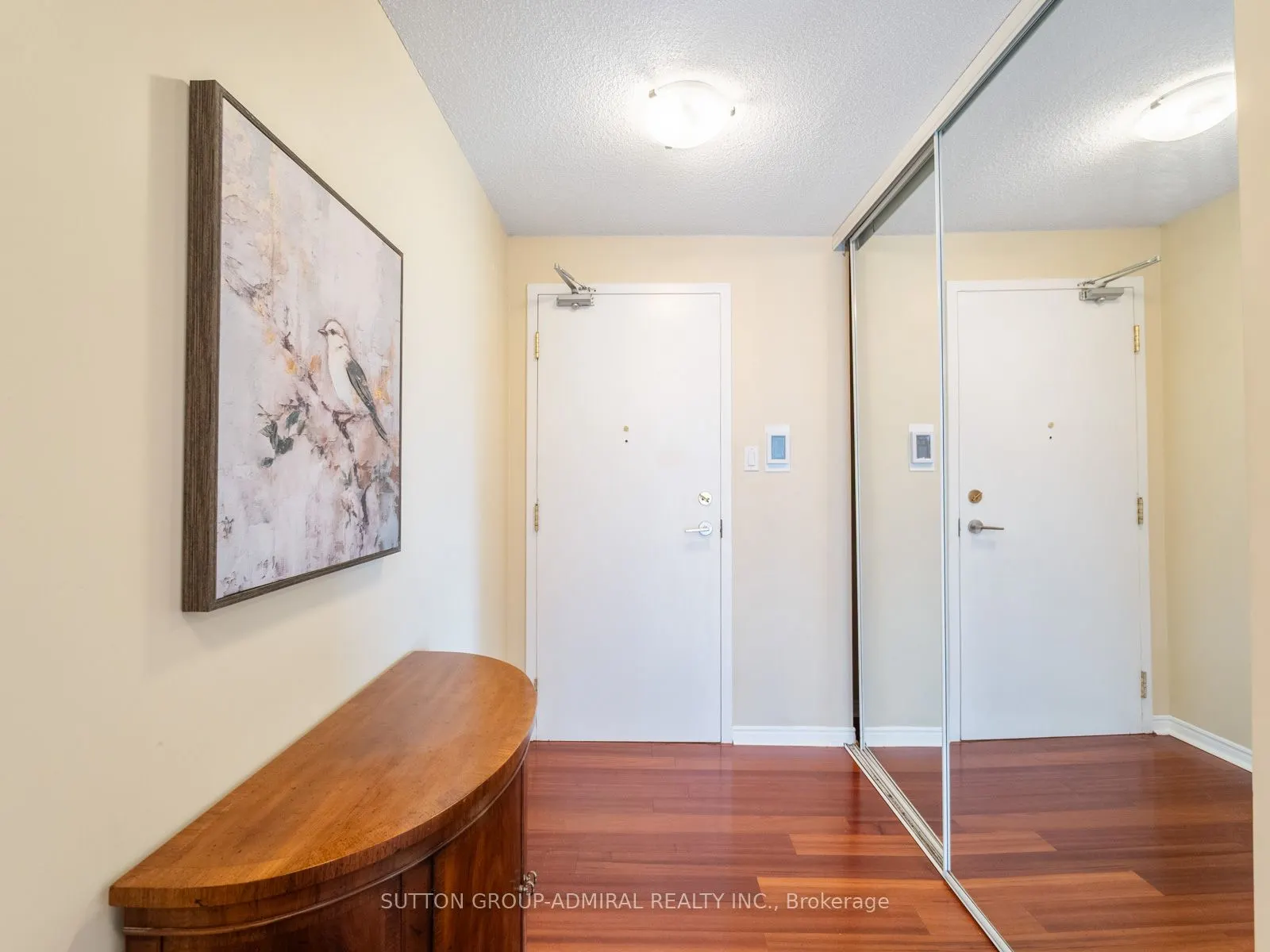 7250 Yonge Street, #407