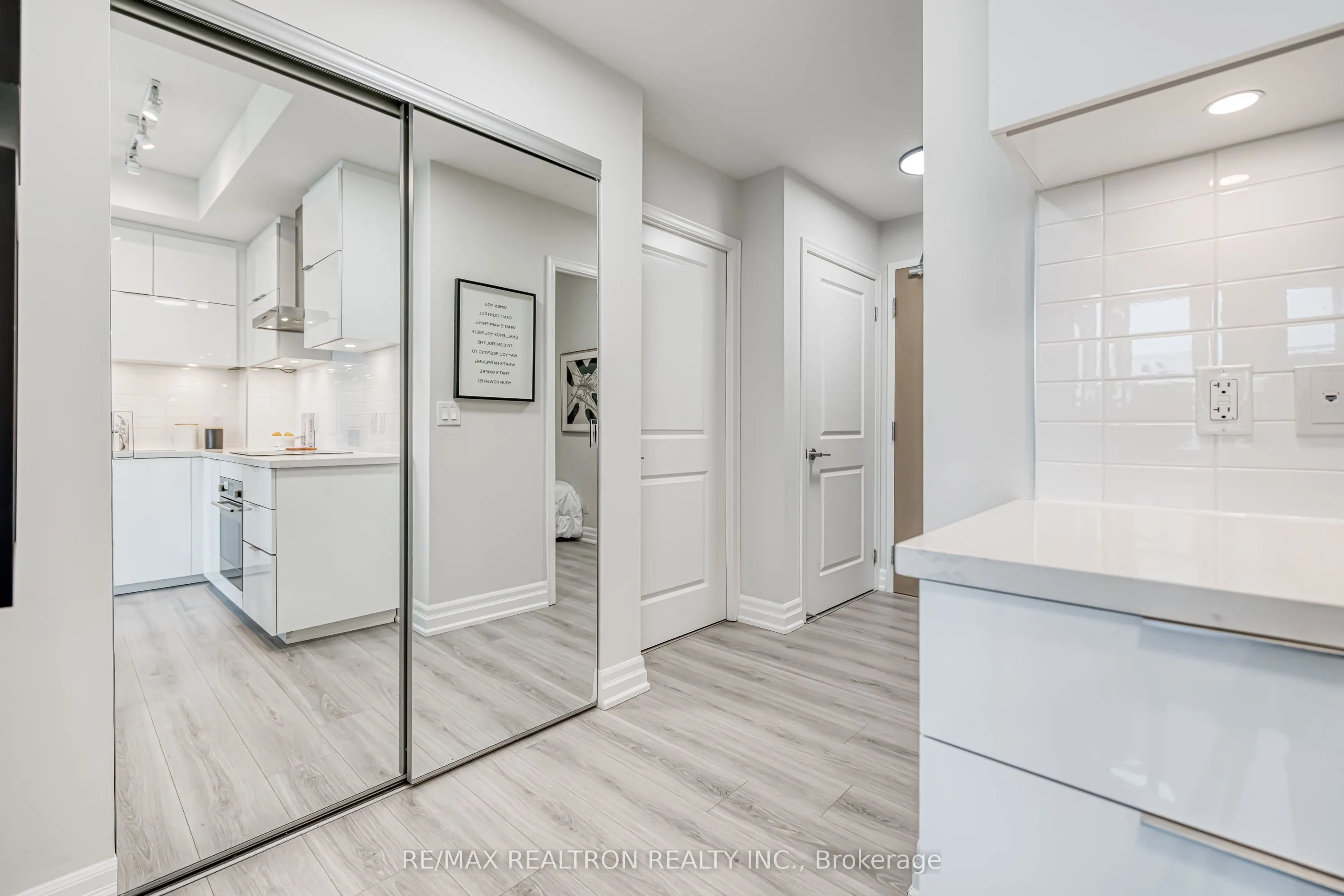 8 Rouge Valley Drive W, #B716
