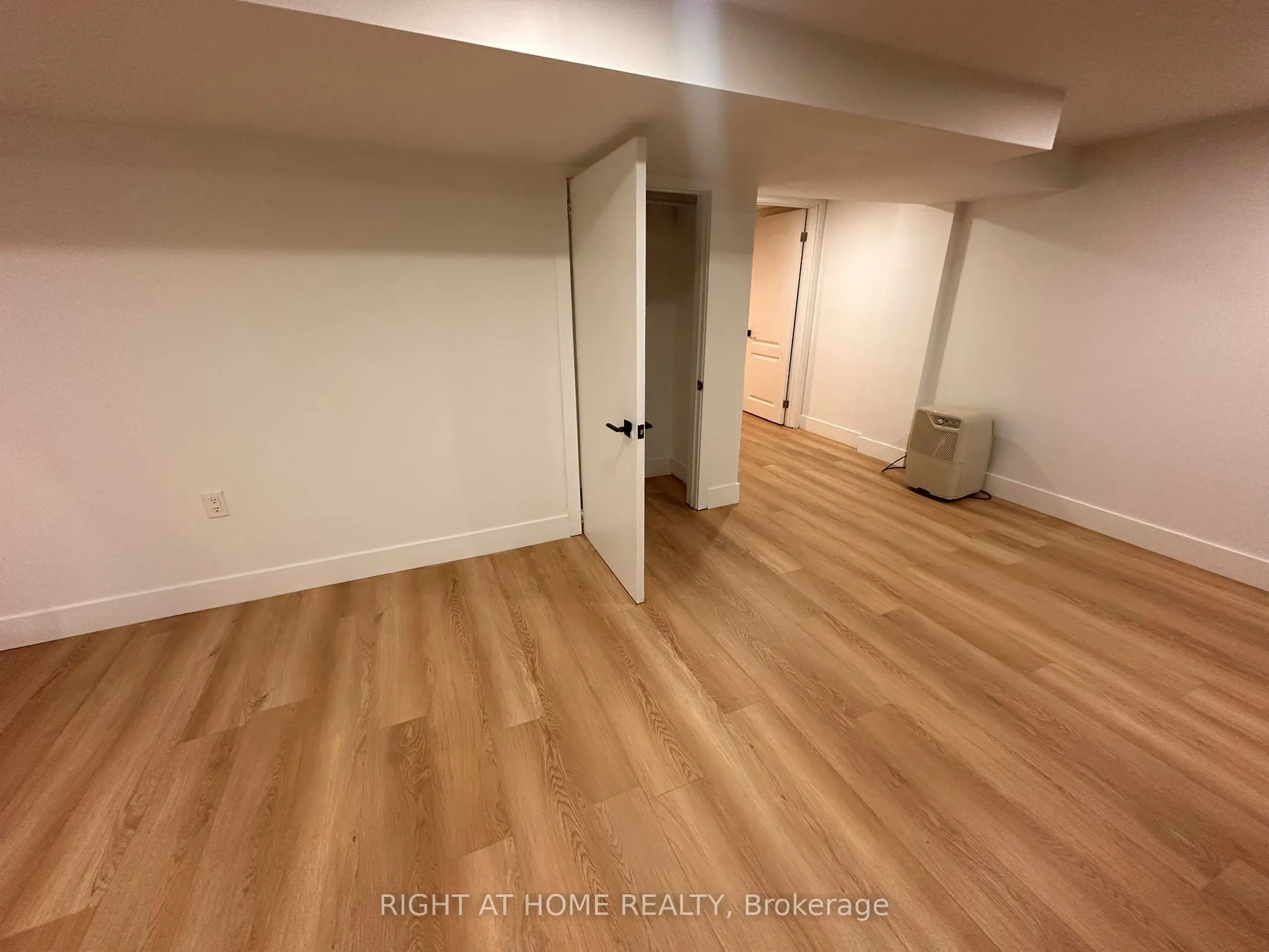 24 Sunbay Court, #Bsmt 2