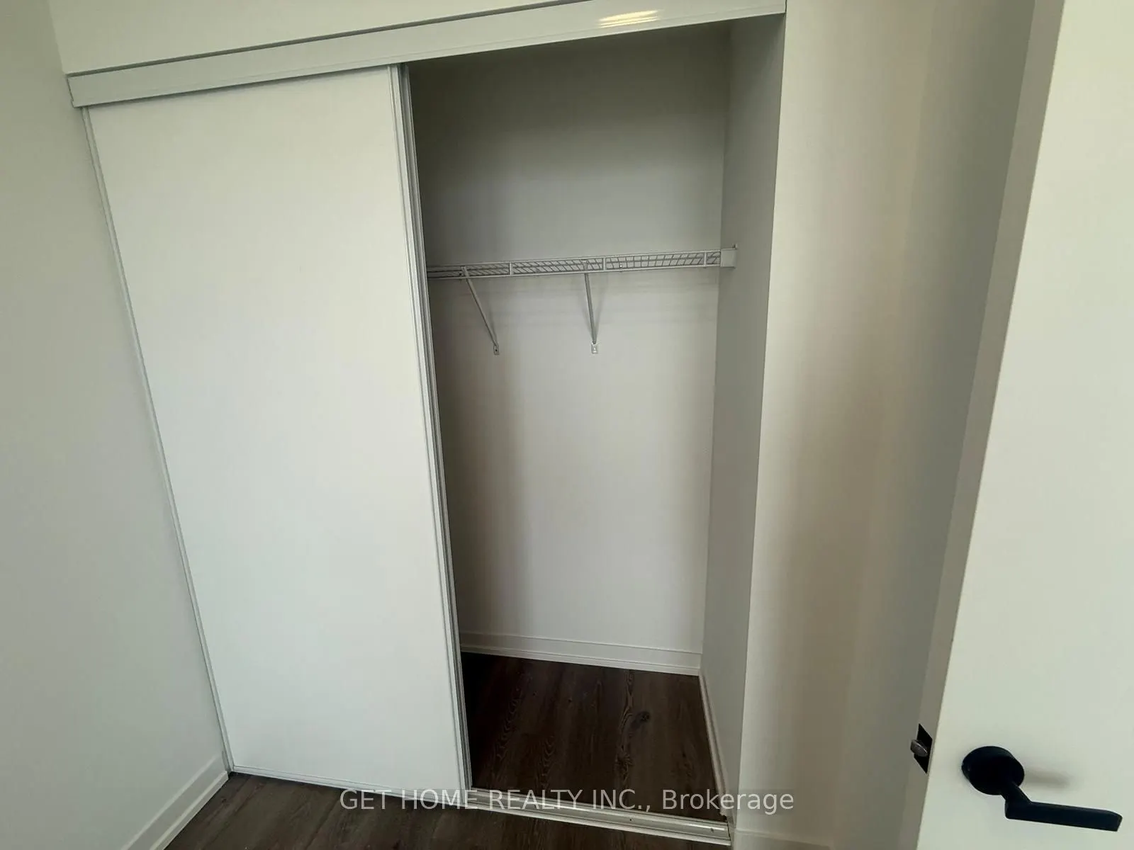 28 Interchange Way, #3011