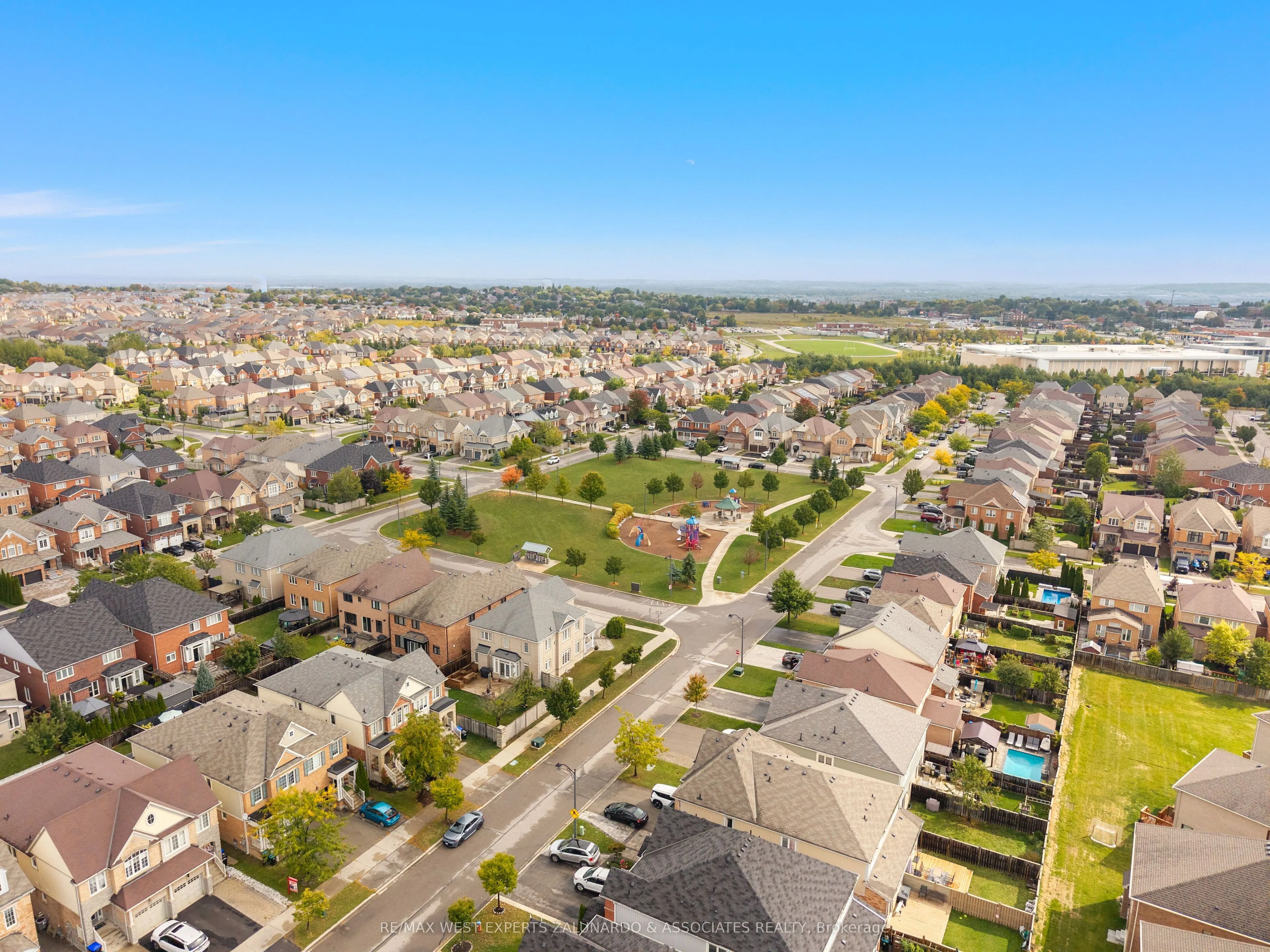 281 Meadowhawk Trail