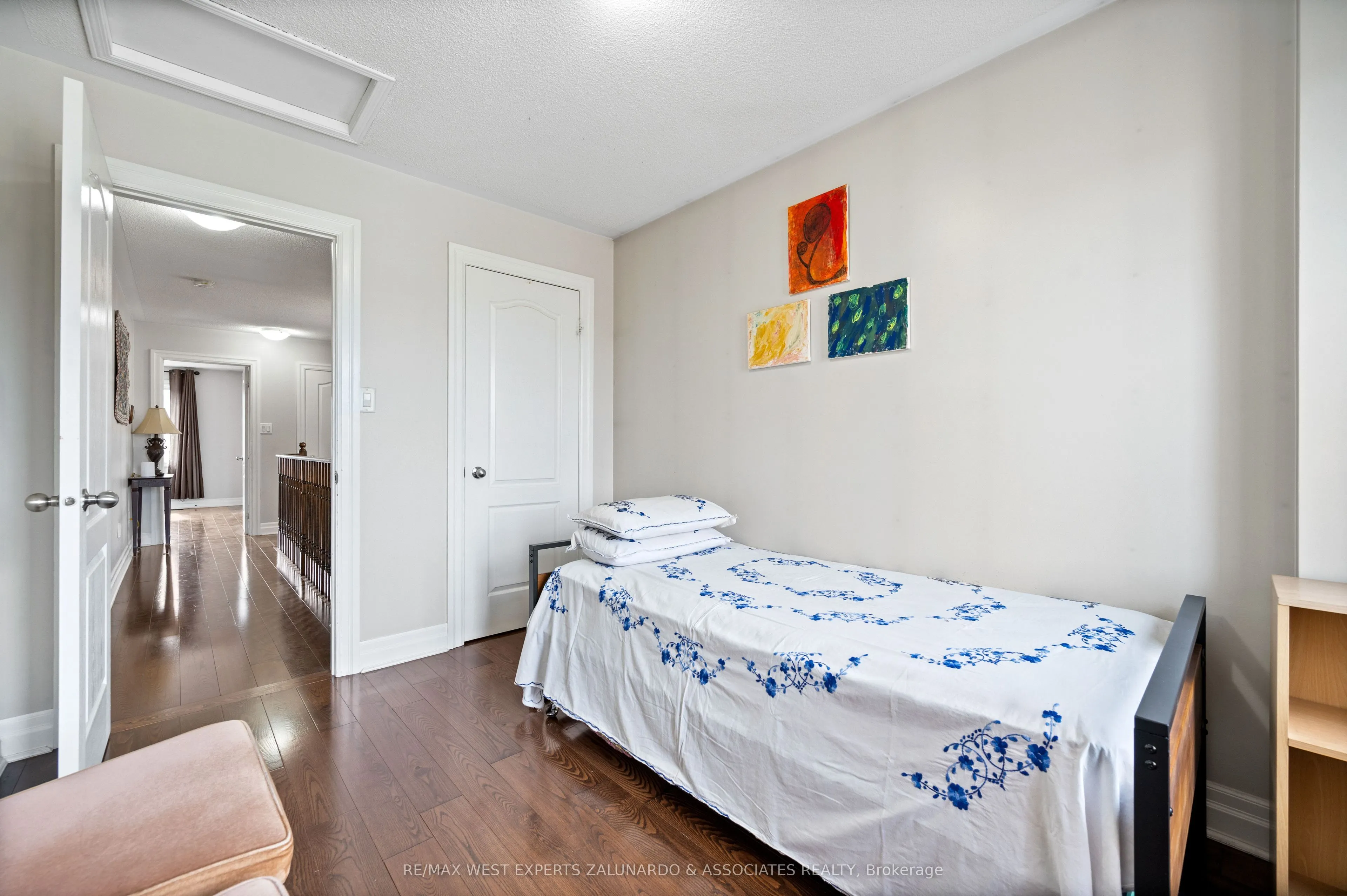 281 Meadowhawk Trail