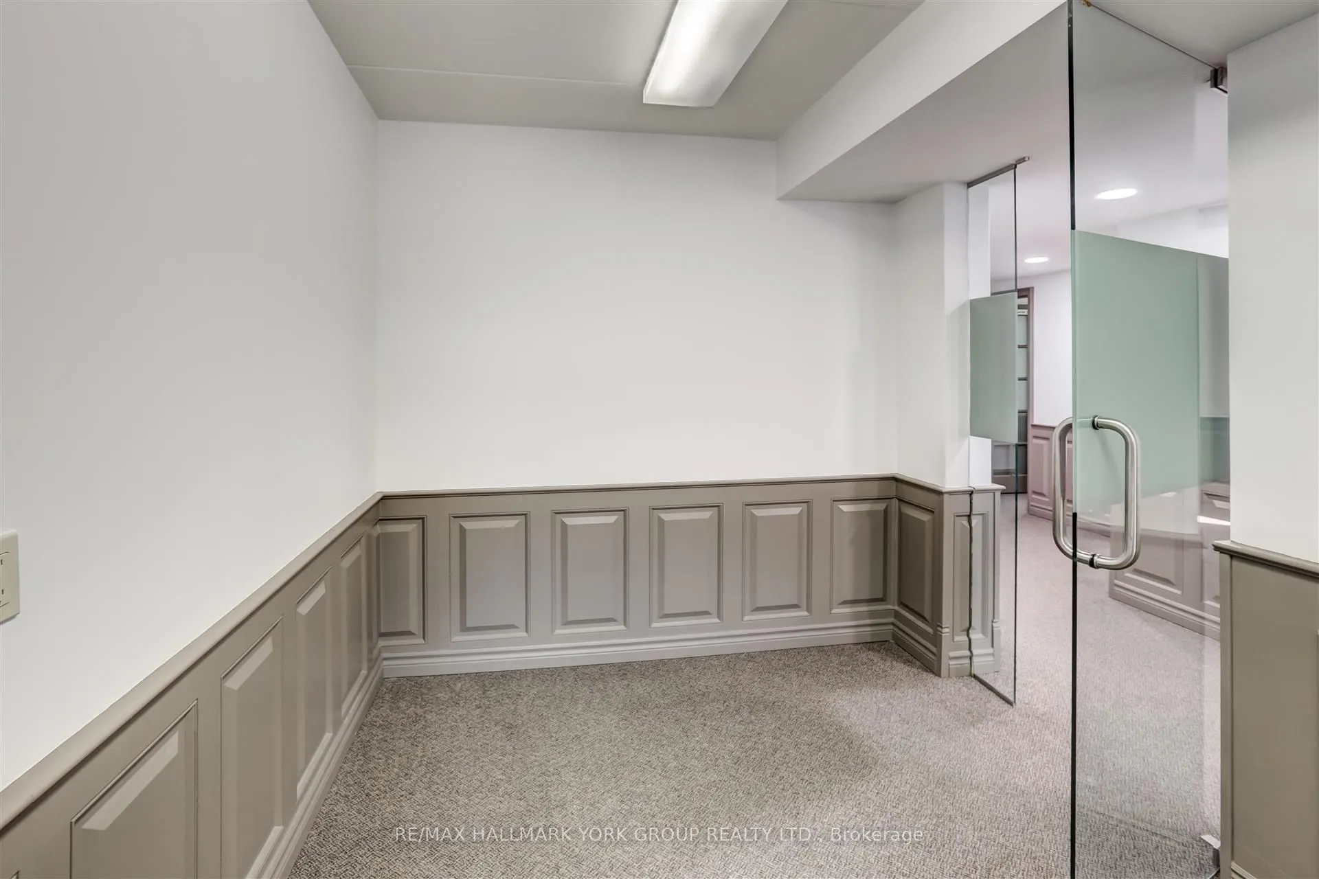 15064 Yonge Street