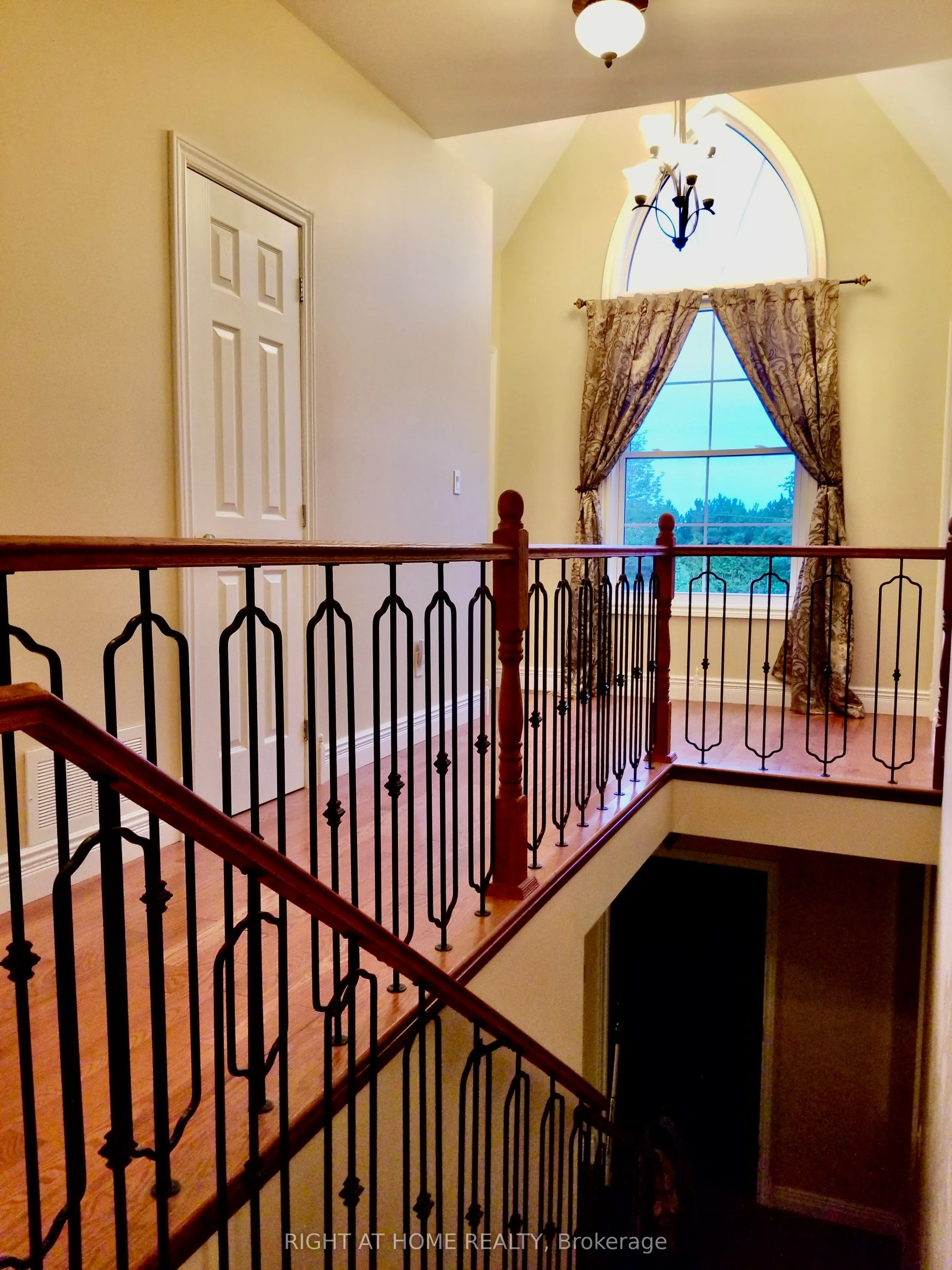 376 Sandford Road