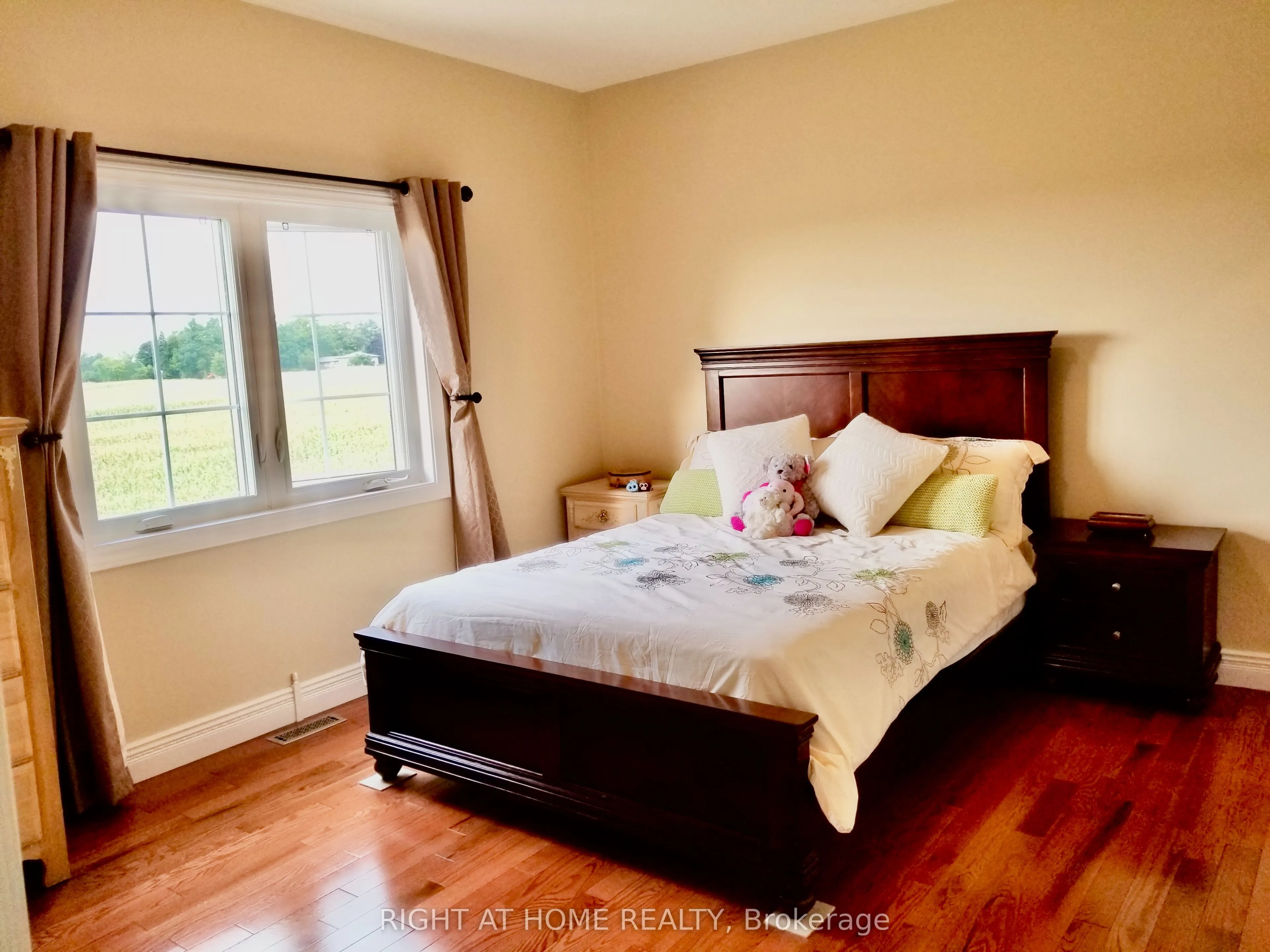 376 Sandford Road