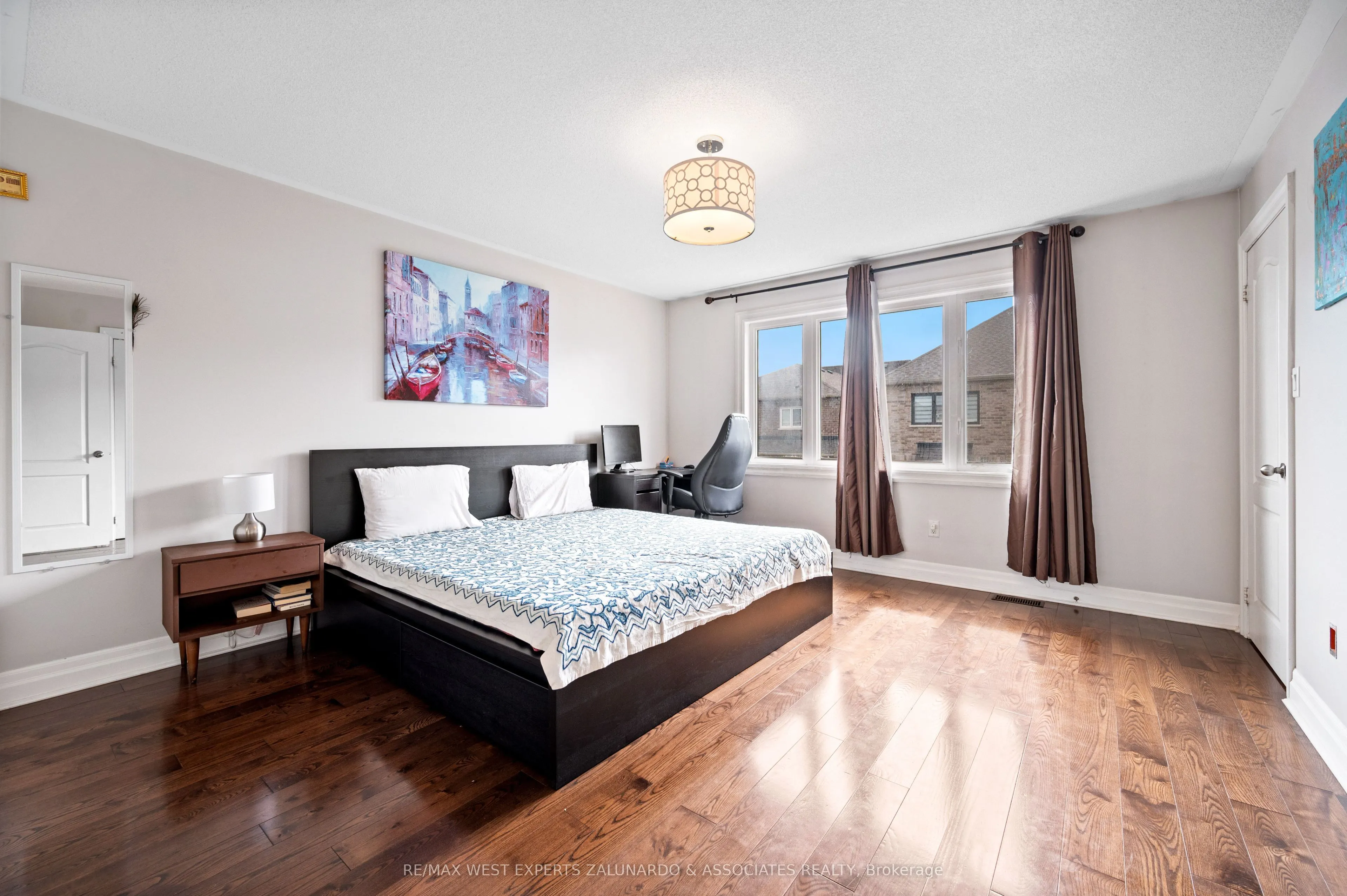 281 Meadowhawk Trail