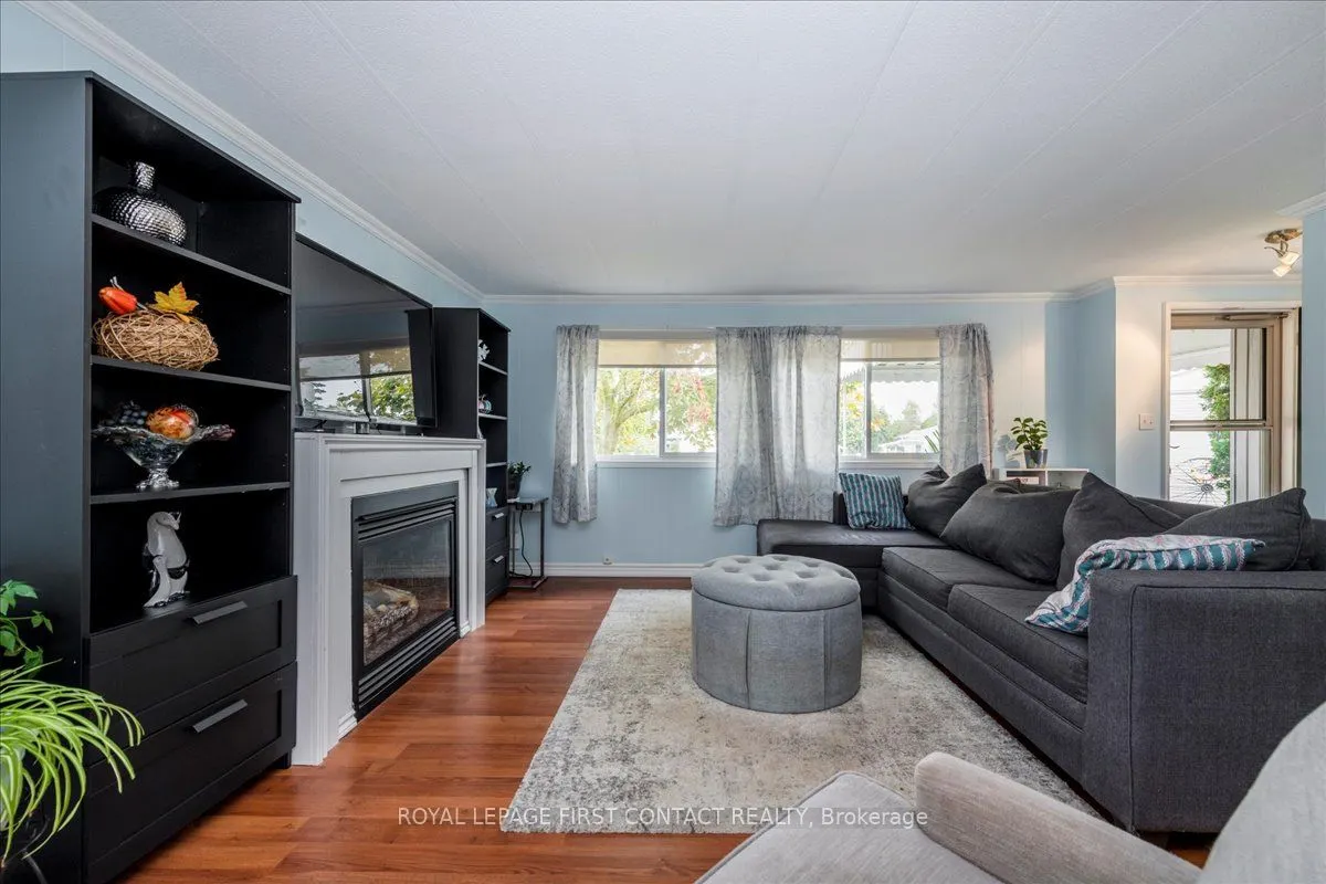 5 Broadway Avenue