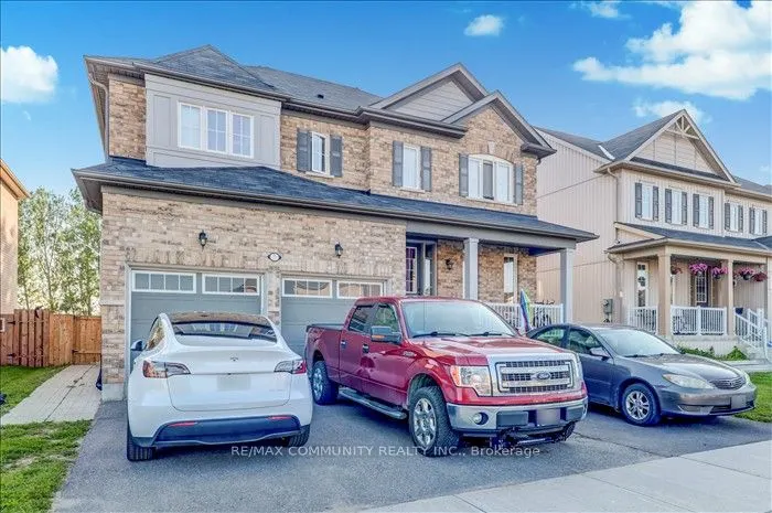 22 Sunderland Meadows Drive N