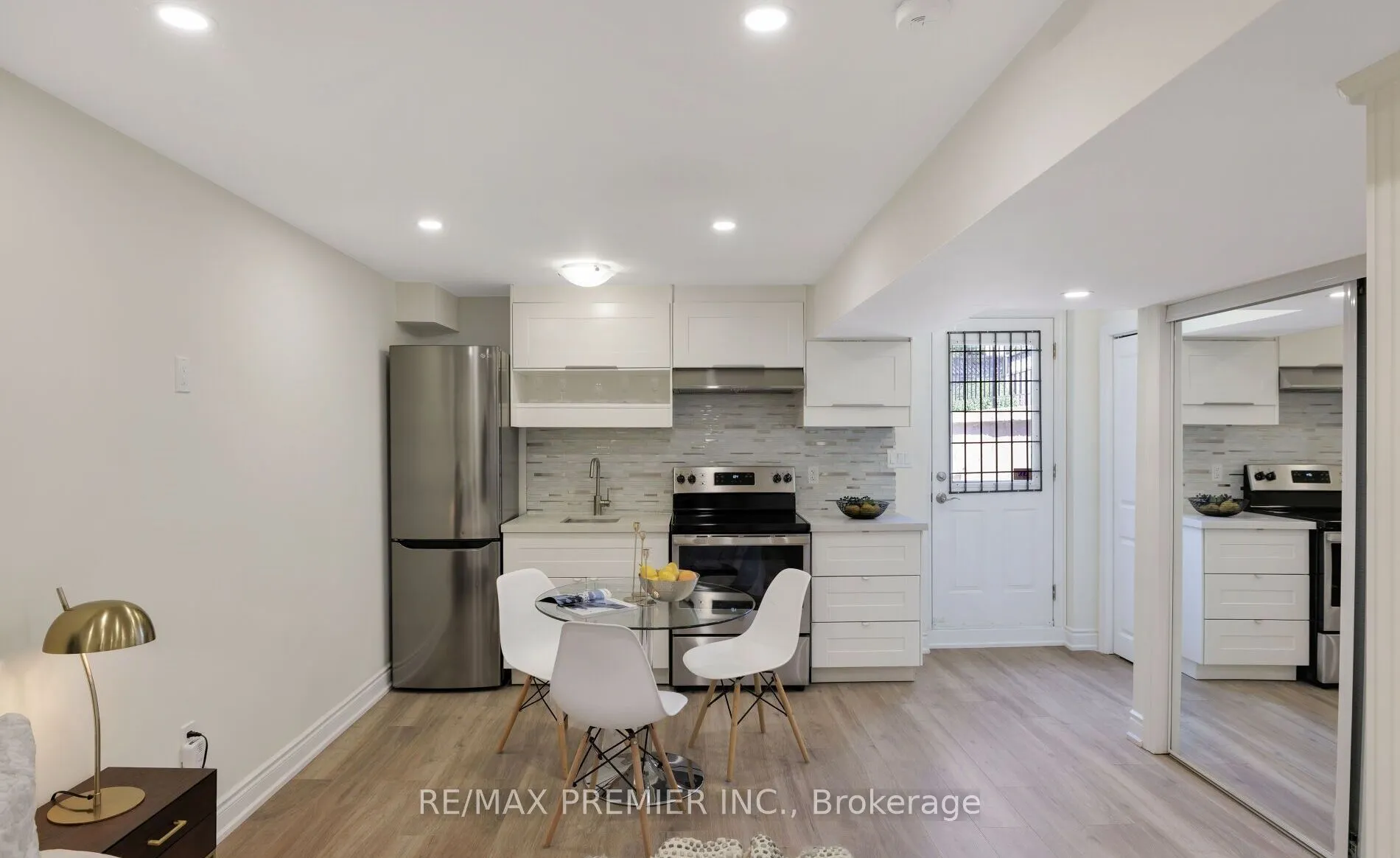 156 Lindenshire Avenue, #Lower