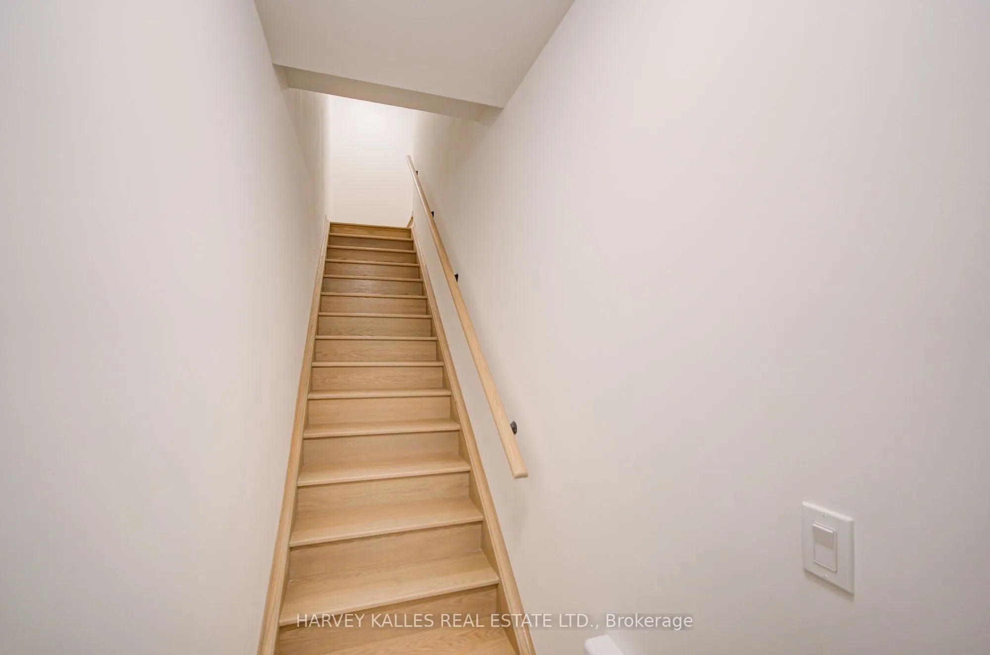 18 Lytham Green Circle, #11
