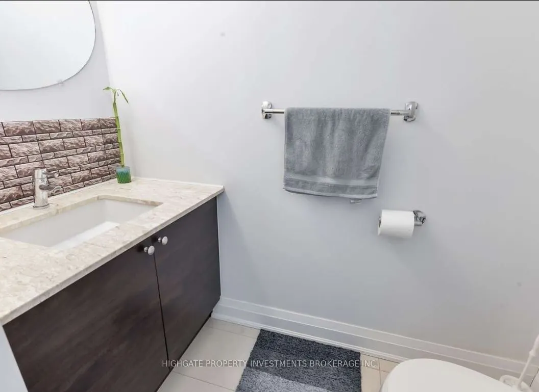 24 Woodstream Boulevard, #210