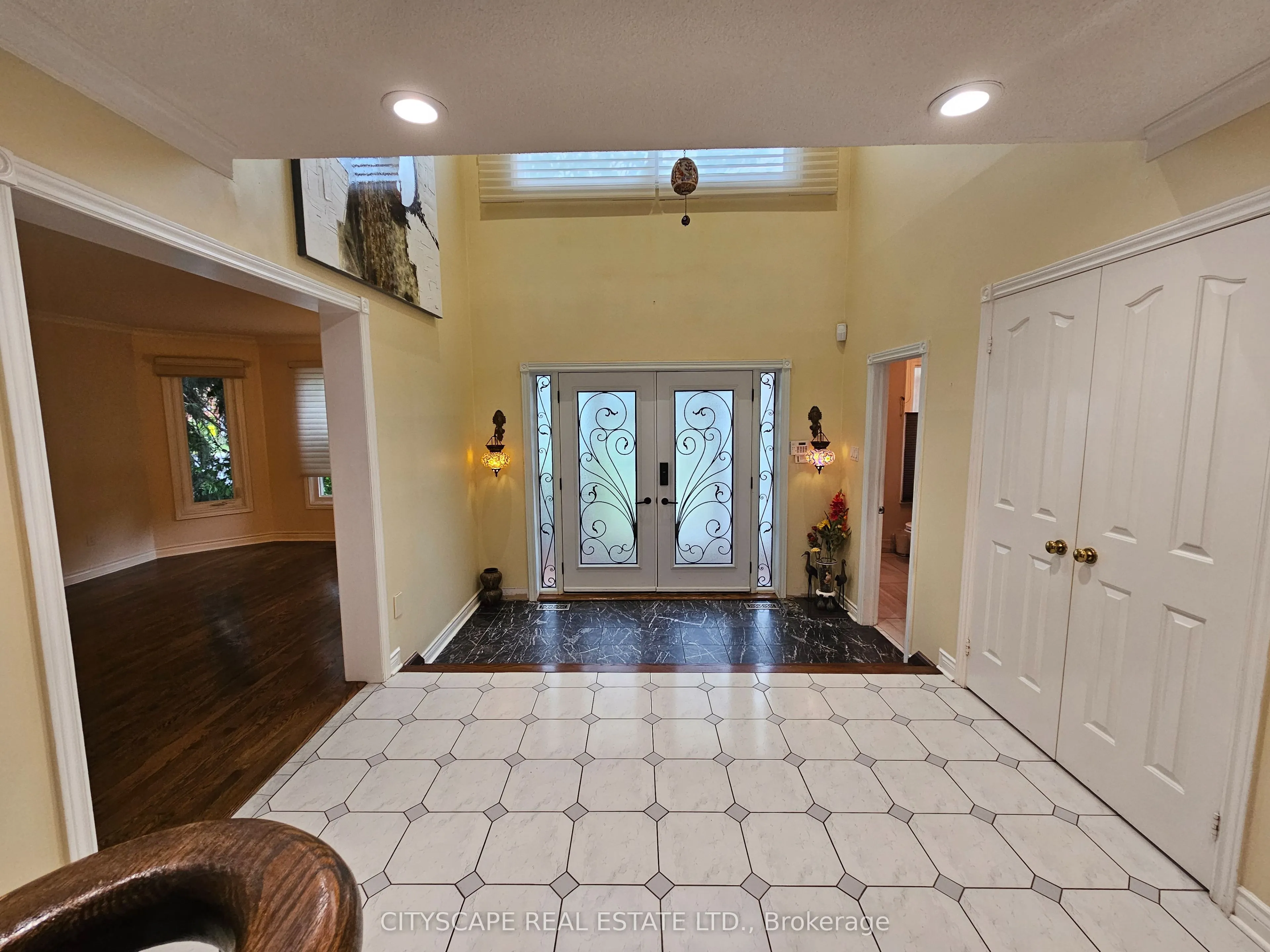 406 Weldrick Road E