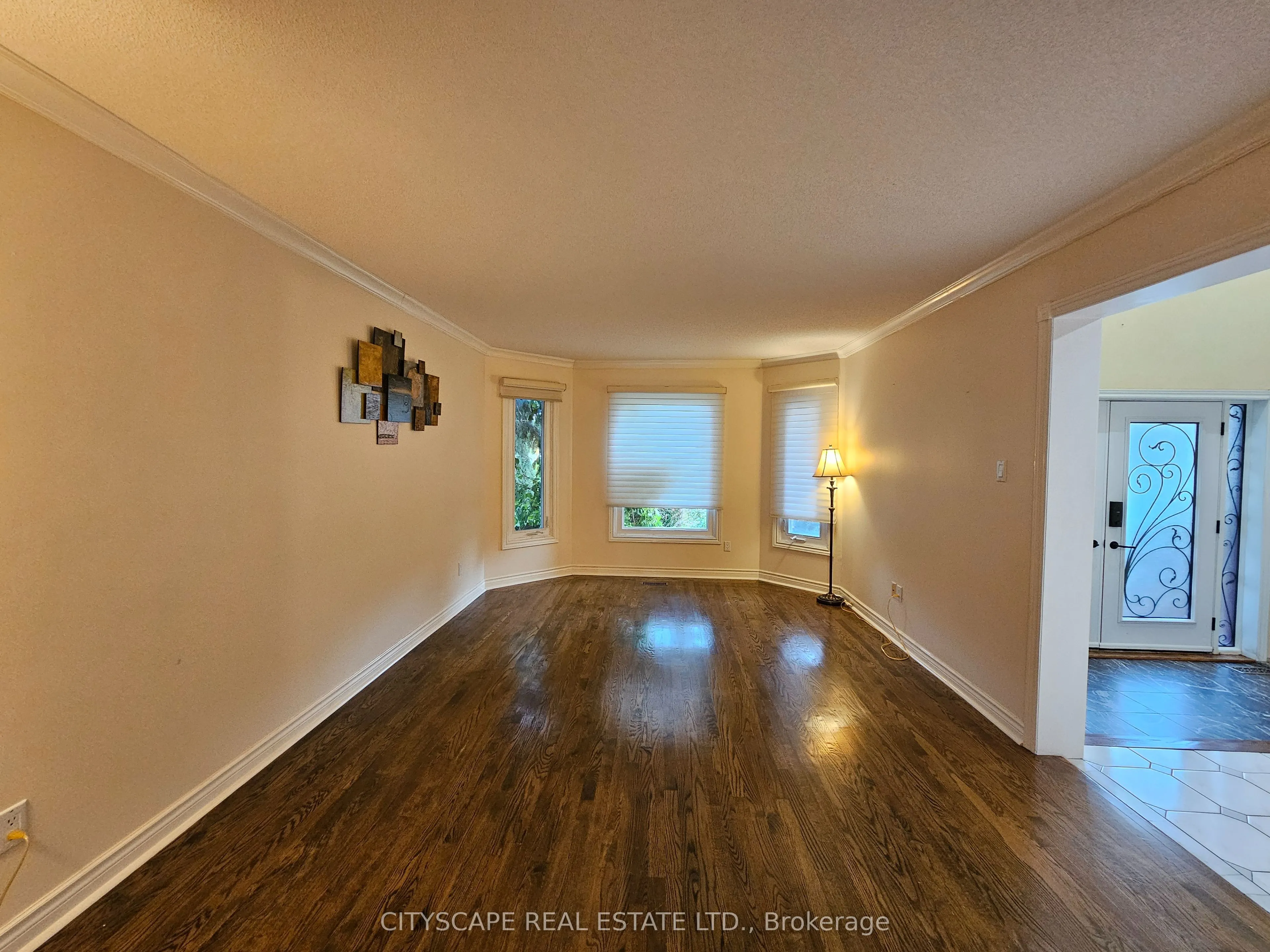 406 Weldrick Road E