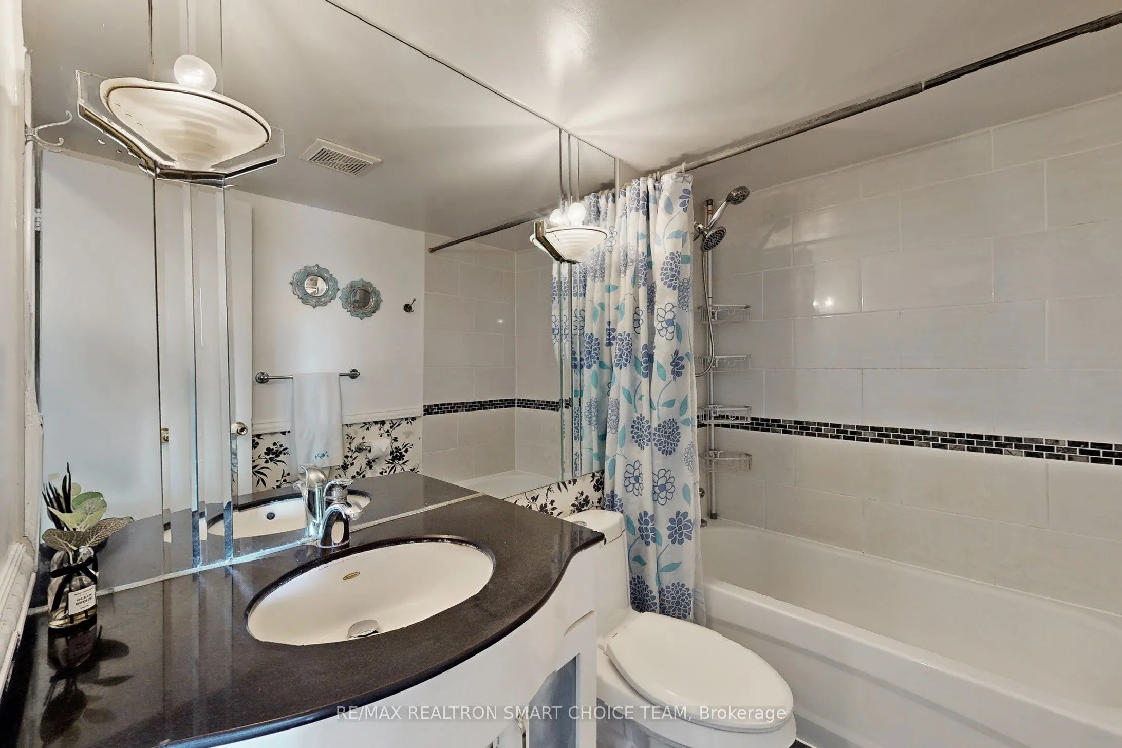 180 Dudley Avenue, #506