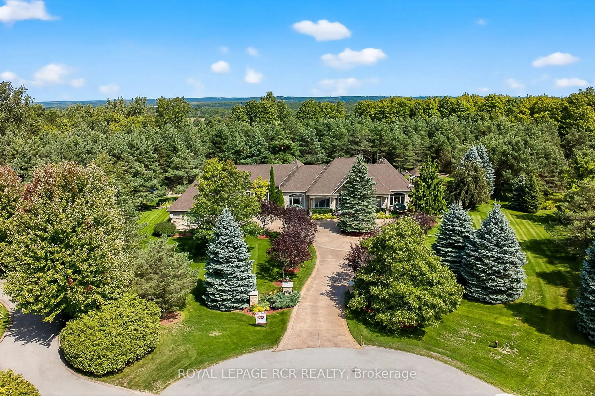 7 Sugarbush Lane