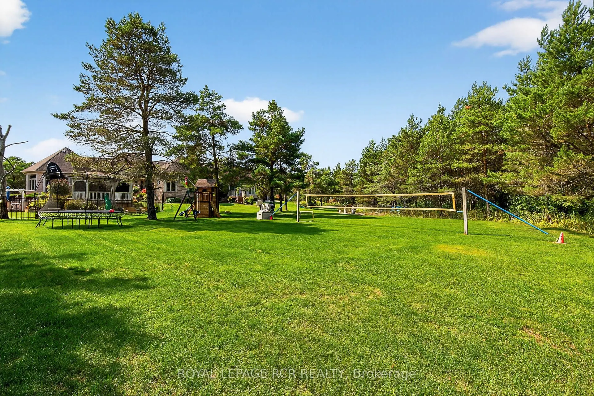7 Sugarbush Lane