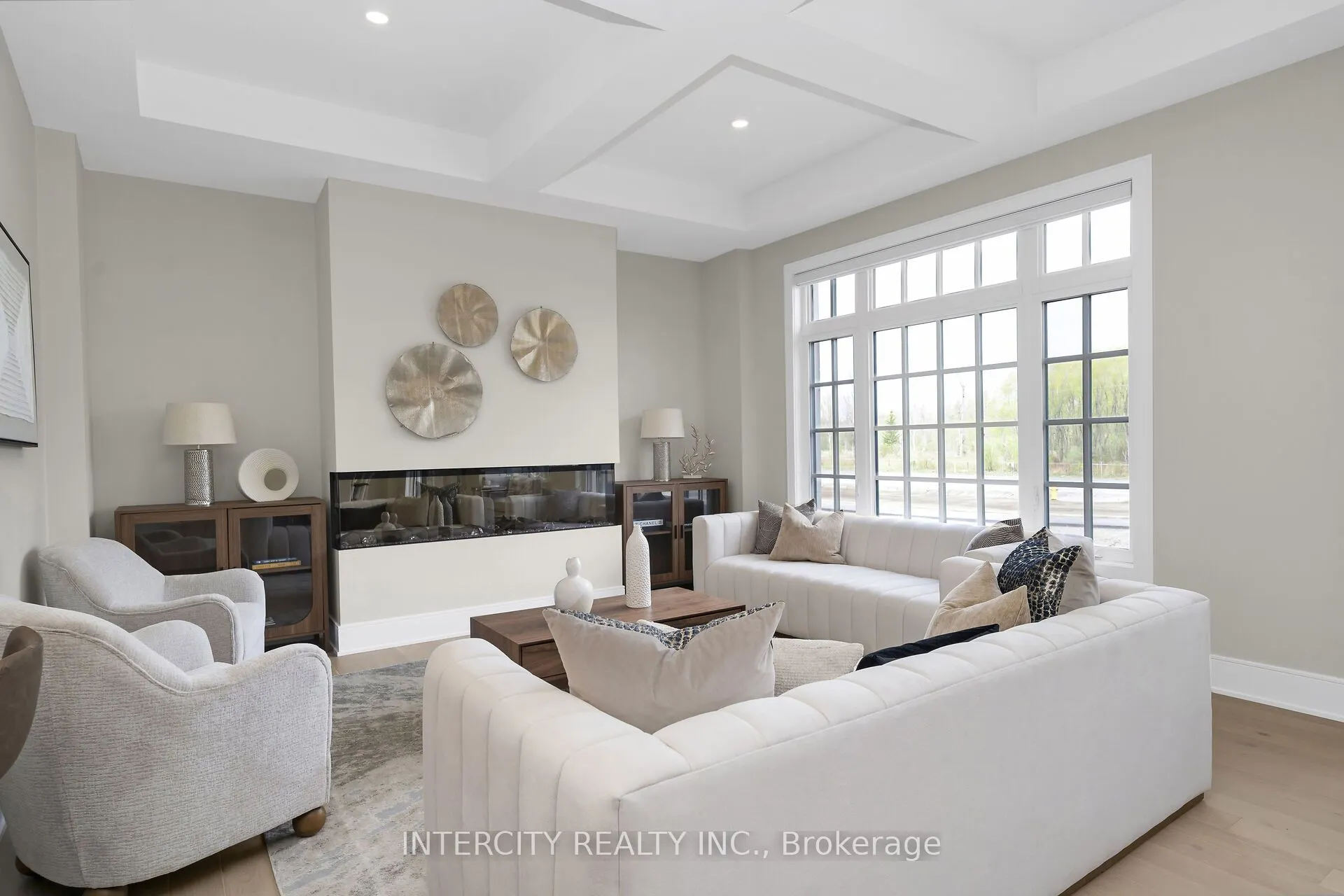 16 Heart Lake Circle