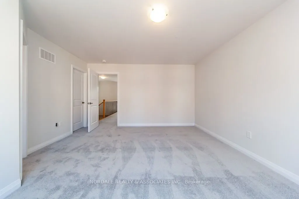 1434 STOVELL Crescent