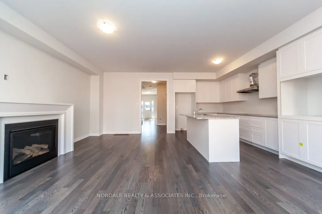 1434 STOVELL Crescent