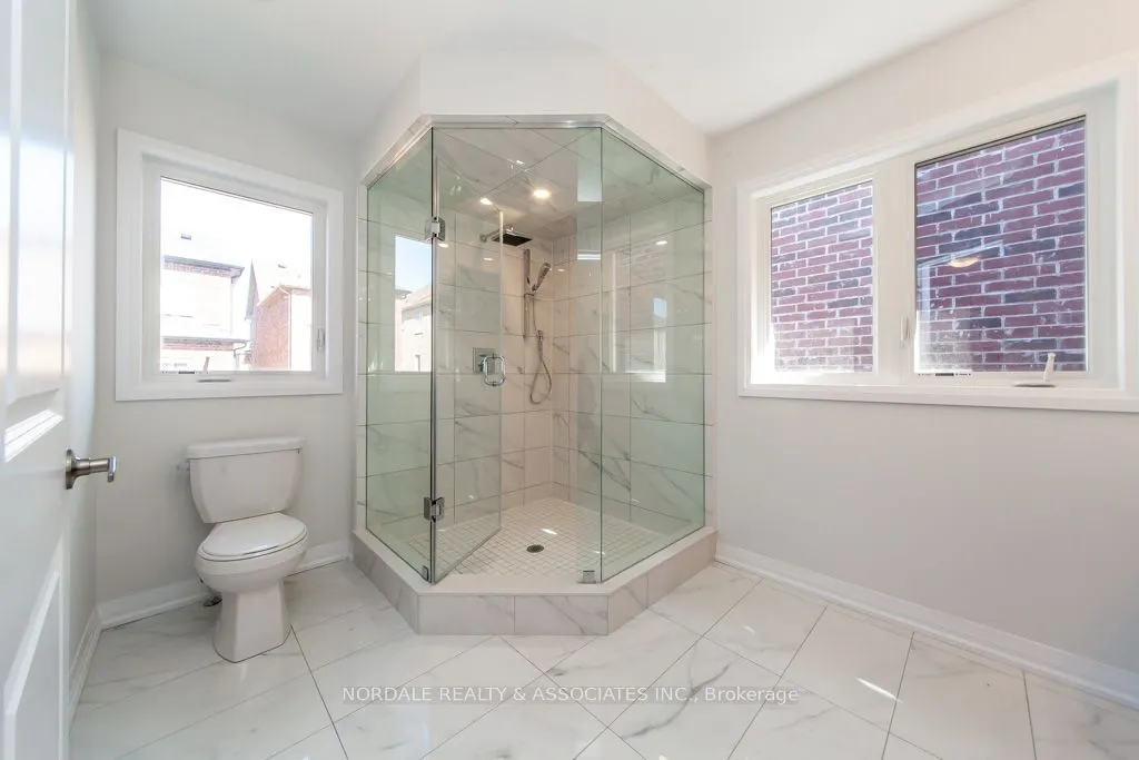1434 STOVELL Crescent