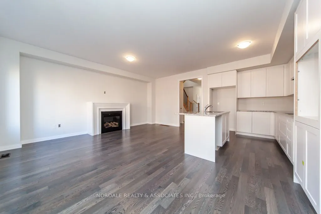 1434 STOVELL Crescent