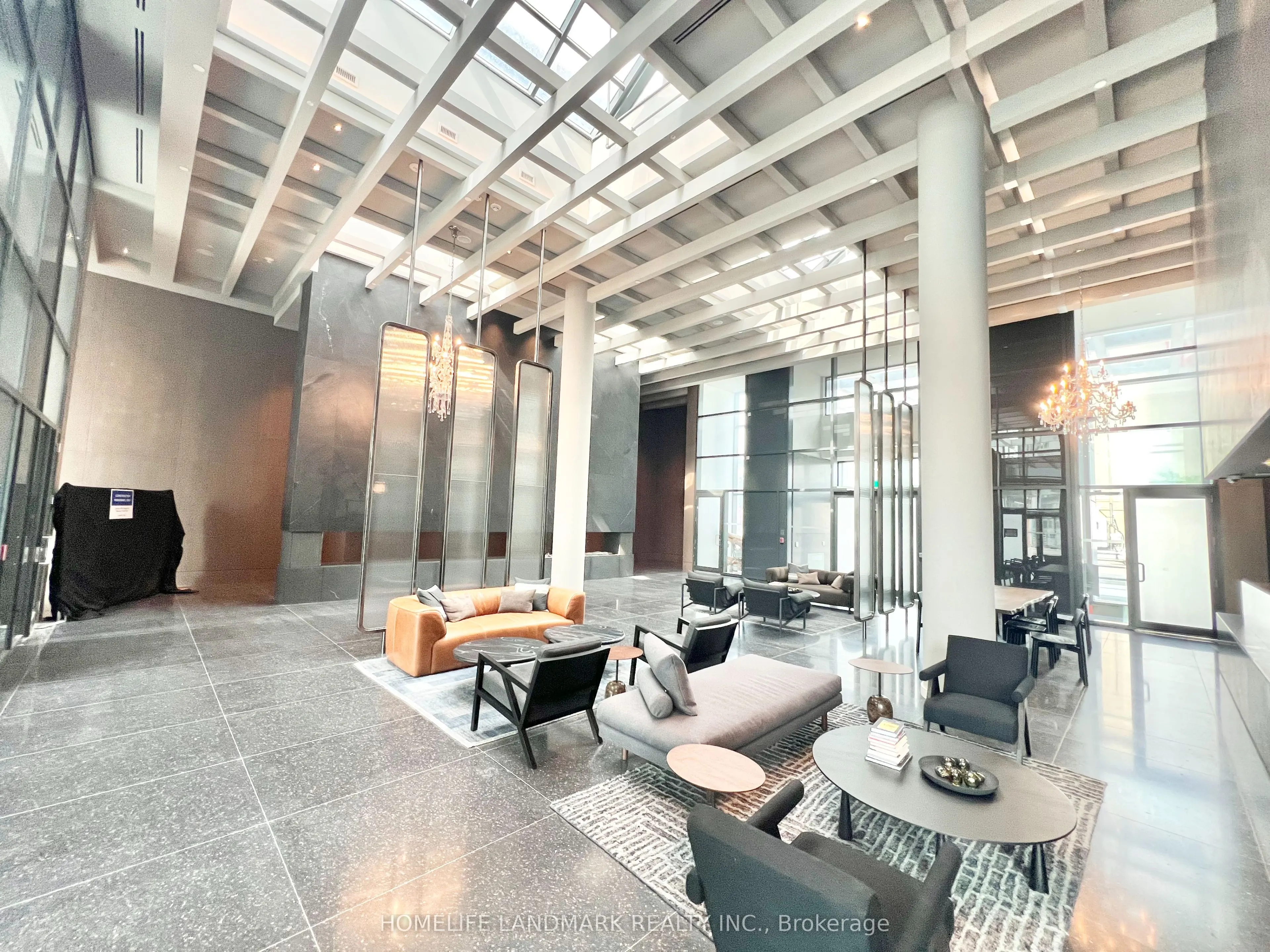 28 Interchange Way, #2315