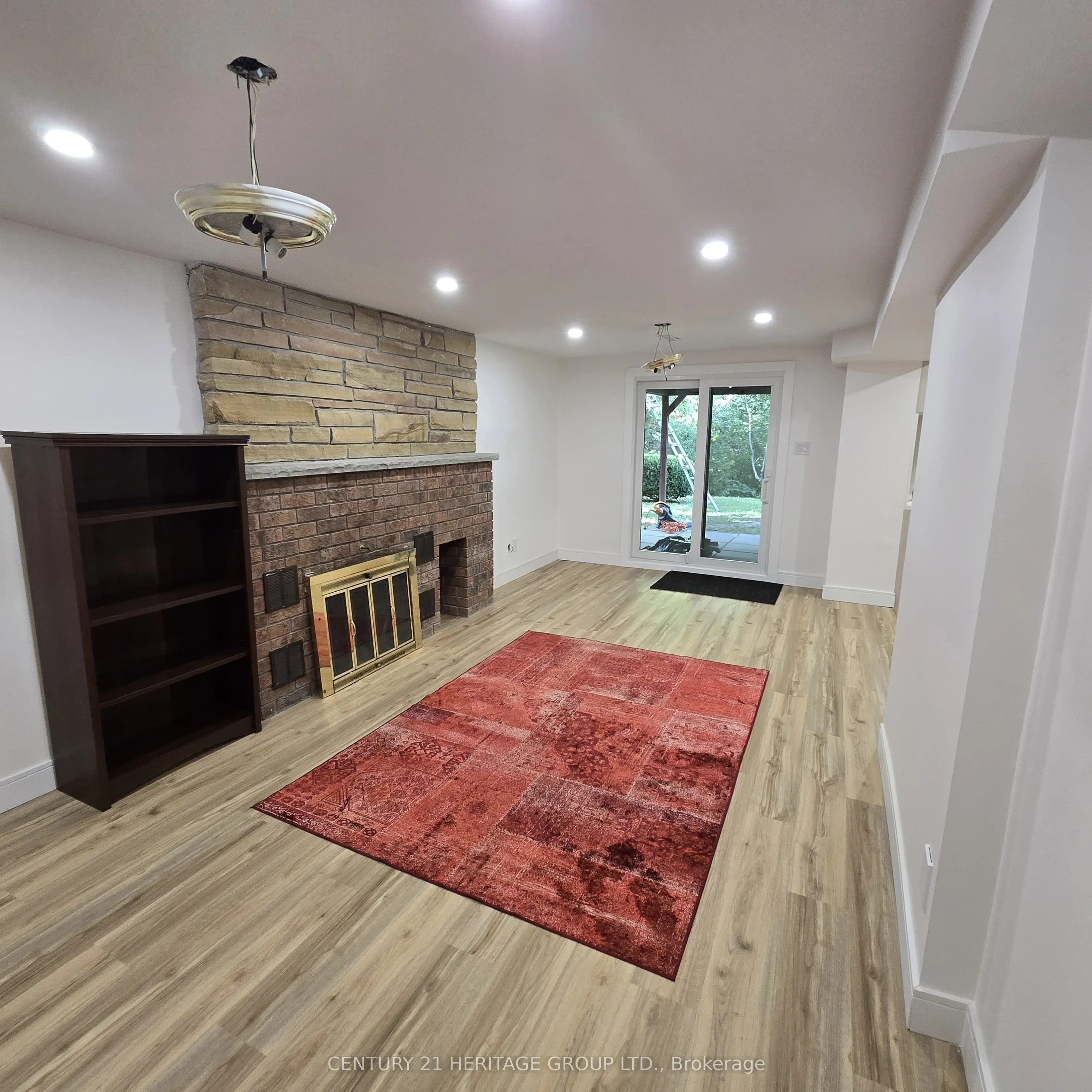 18 LIPPINCOTT Court