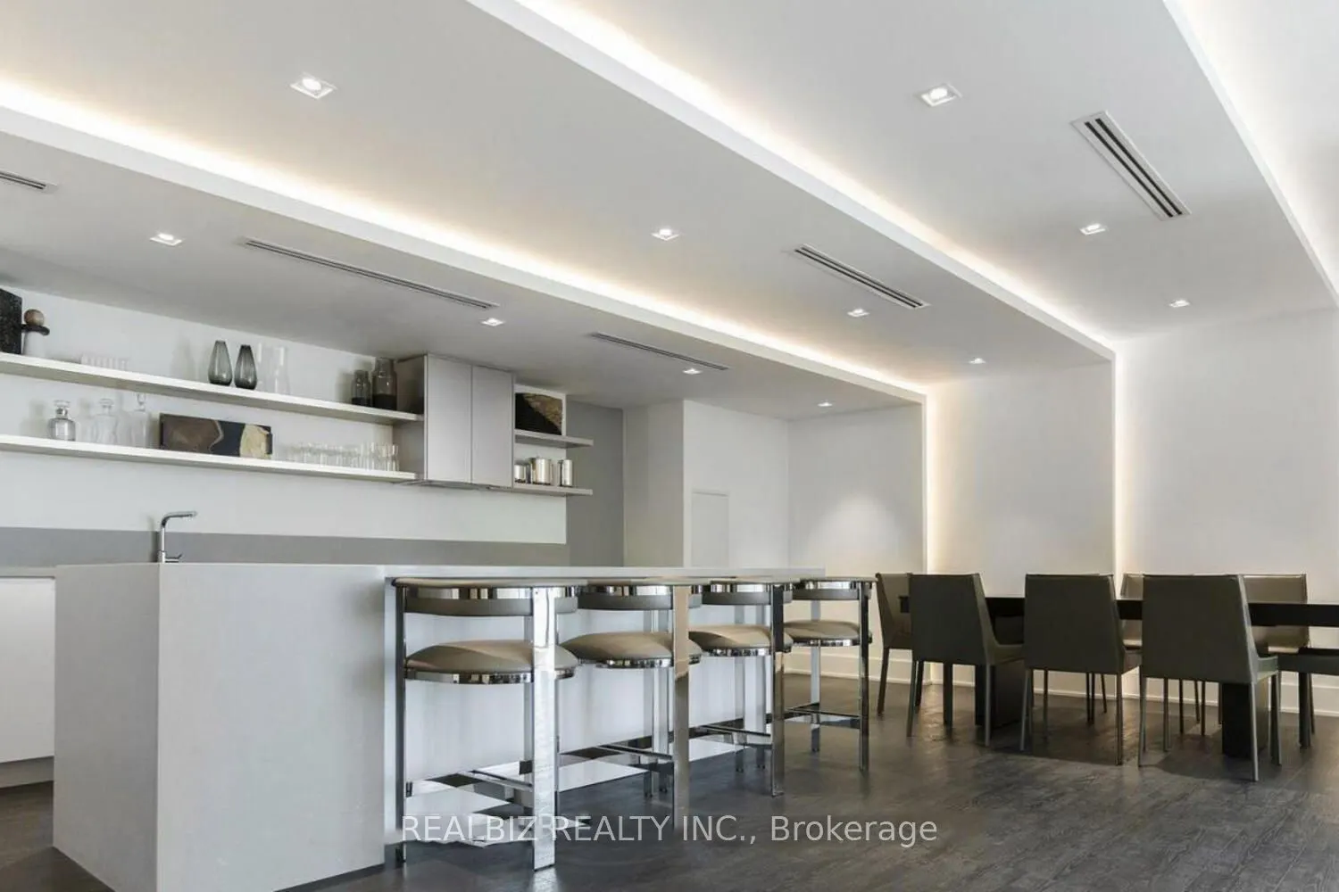 2908 Highway 7 Road, #1605