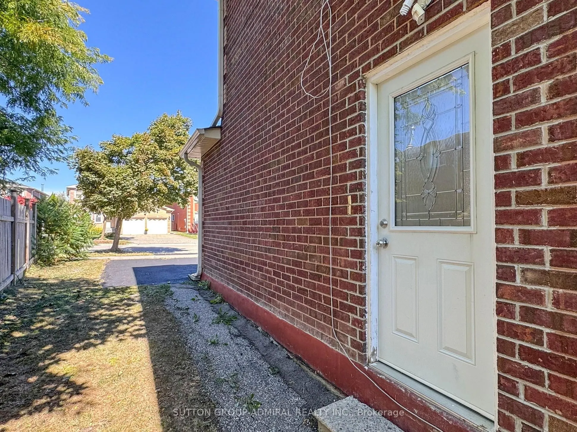 280 Bernard Avenue
