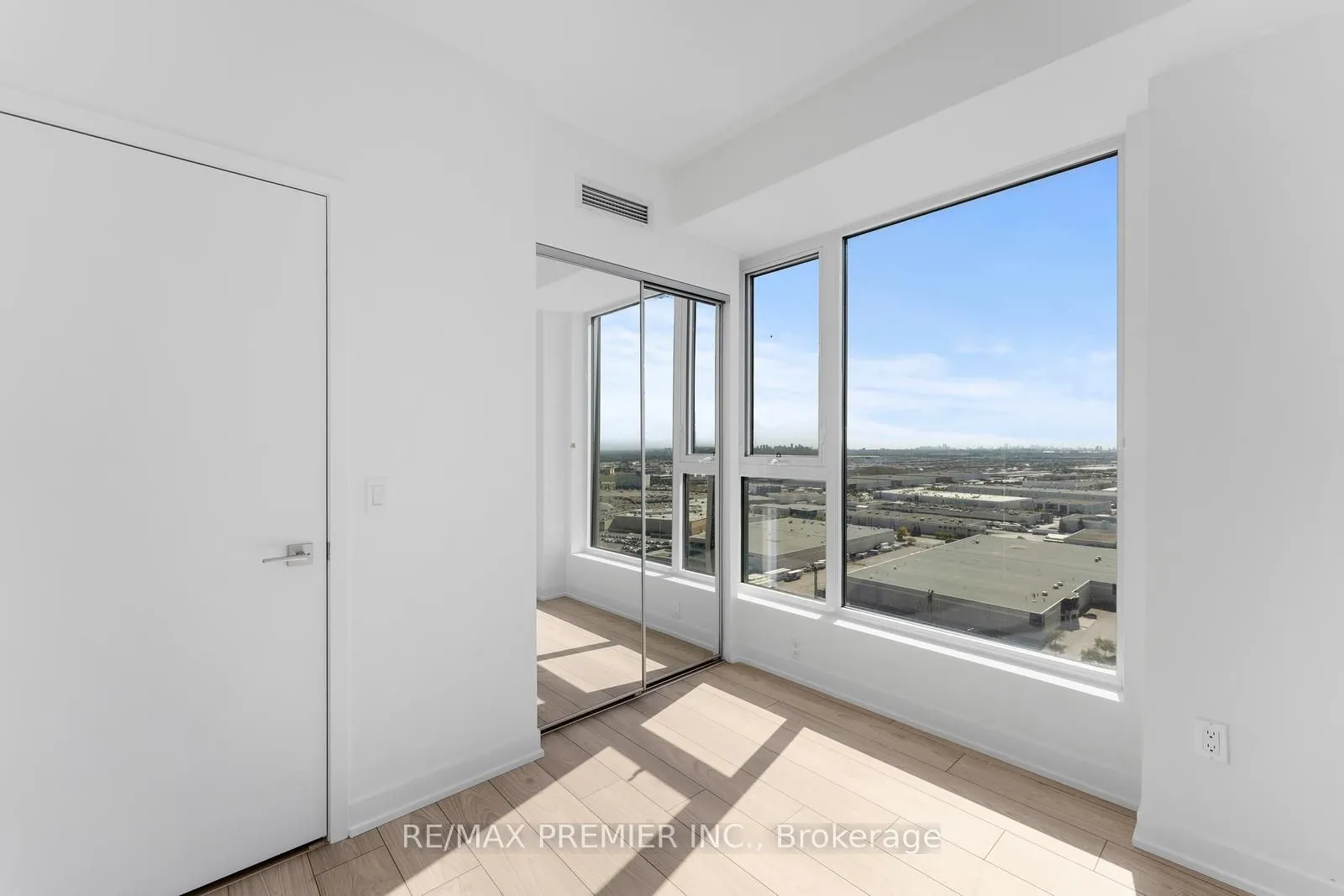 474 Caldari Road, #2209