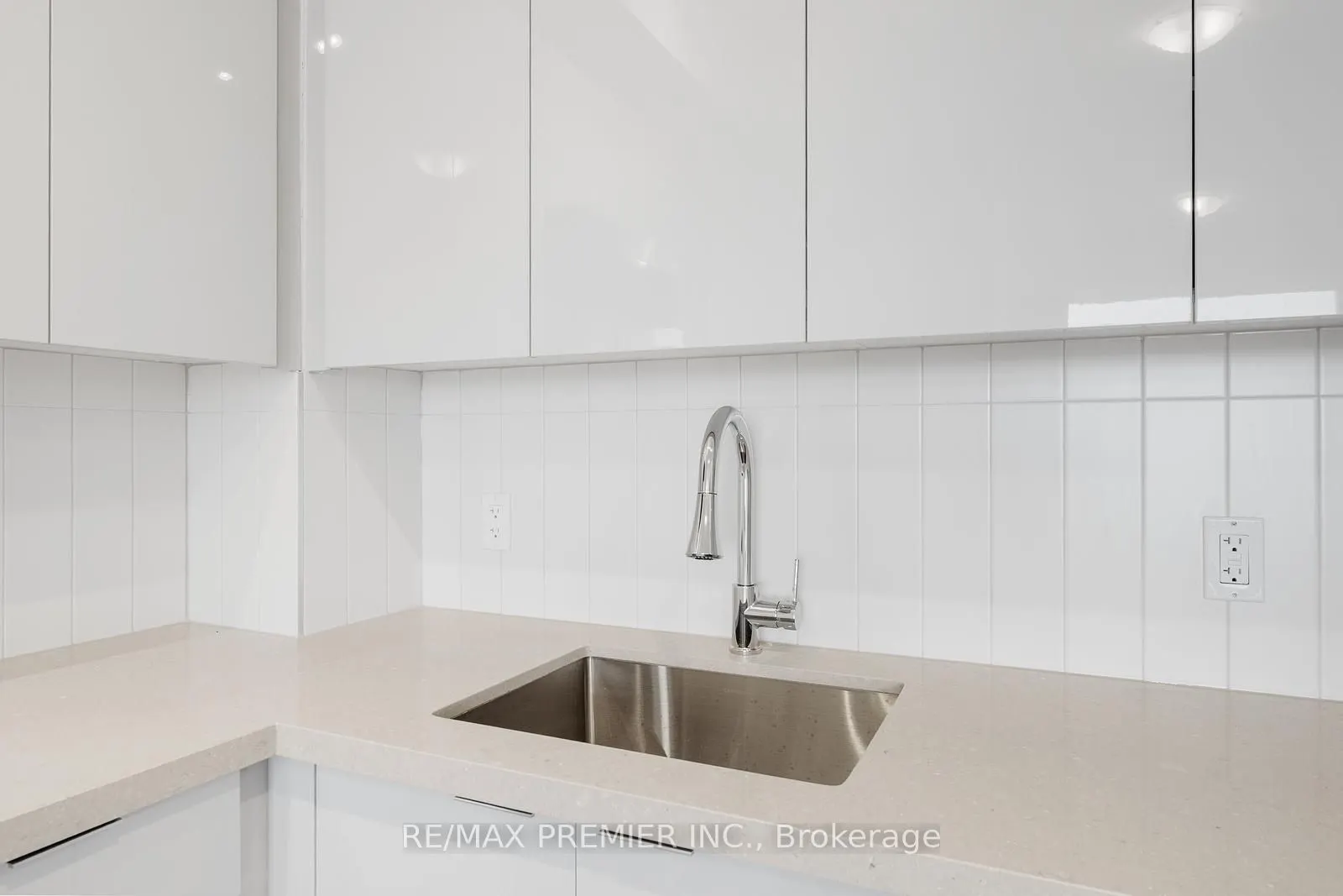 474 Caldari Road, #2209