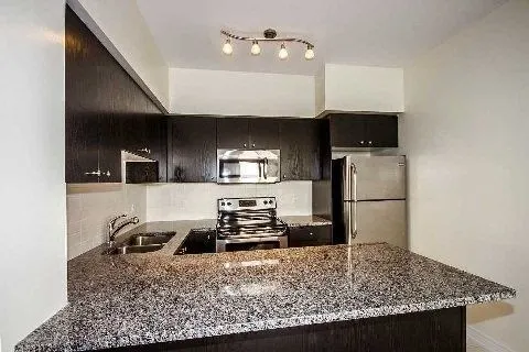 9255 Jane Street, #1006