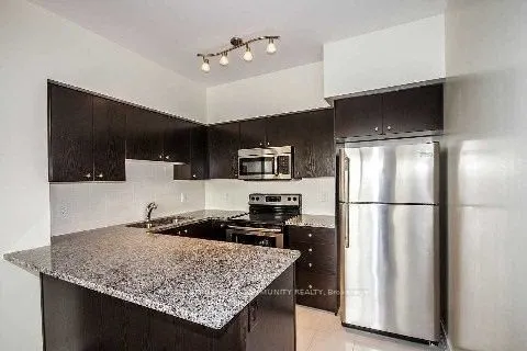 9255 Jane Street, #1006