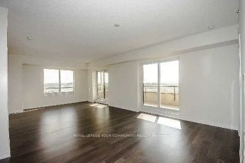 9255 Jane Street, #1006