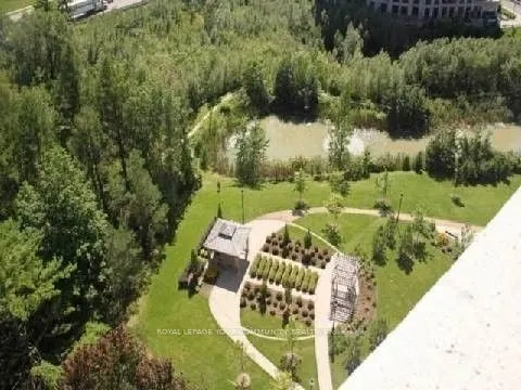 9255 Jane Street, #1006