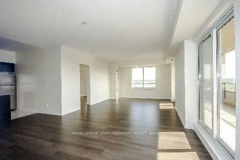 9255 Jane Street, #1006