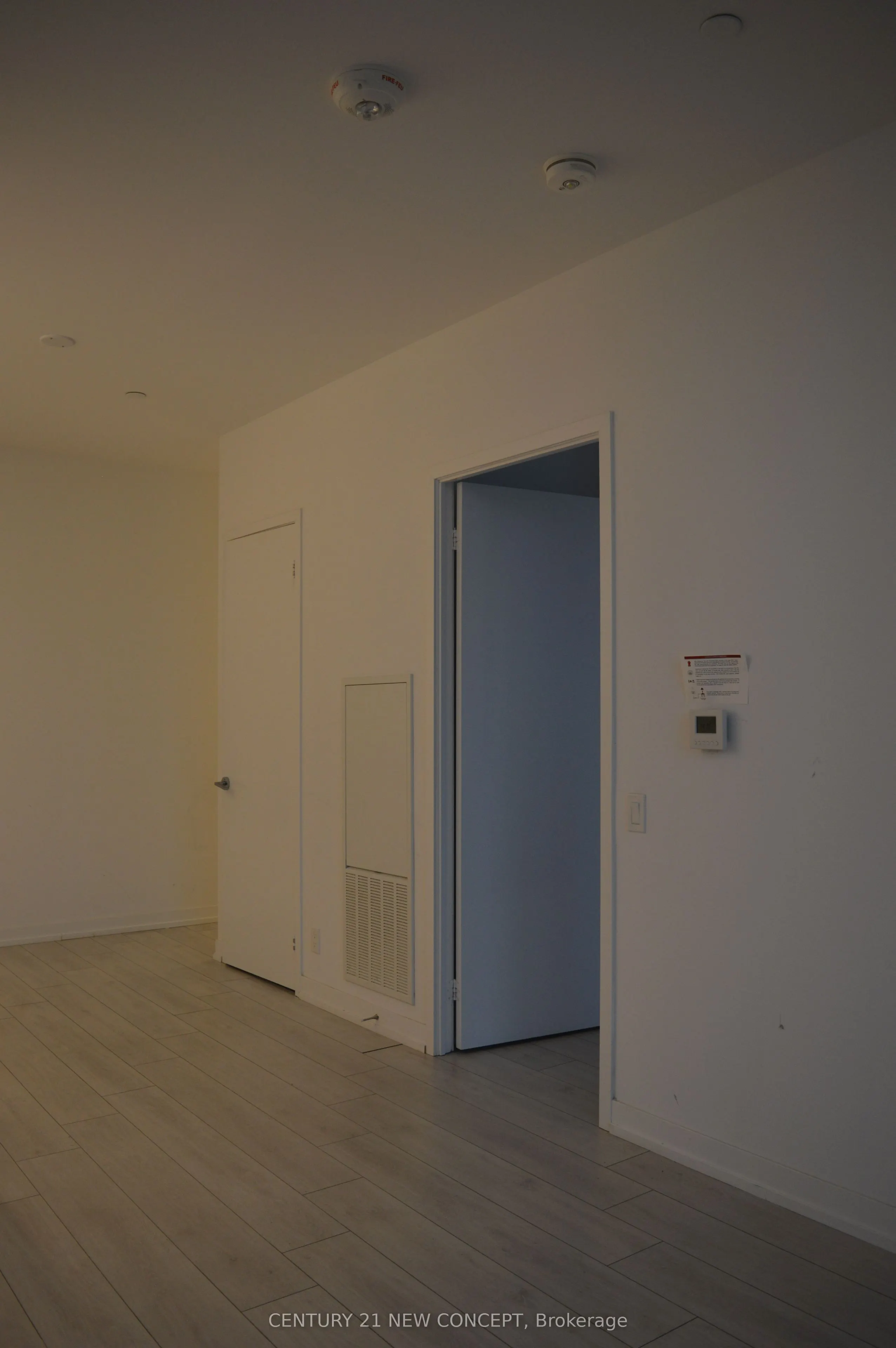 950 Portage Parkway, #Ph10