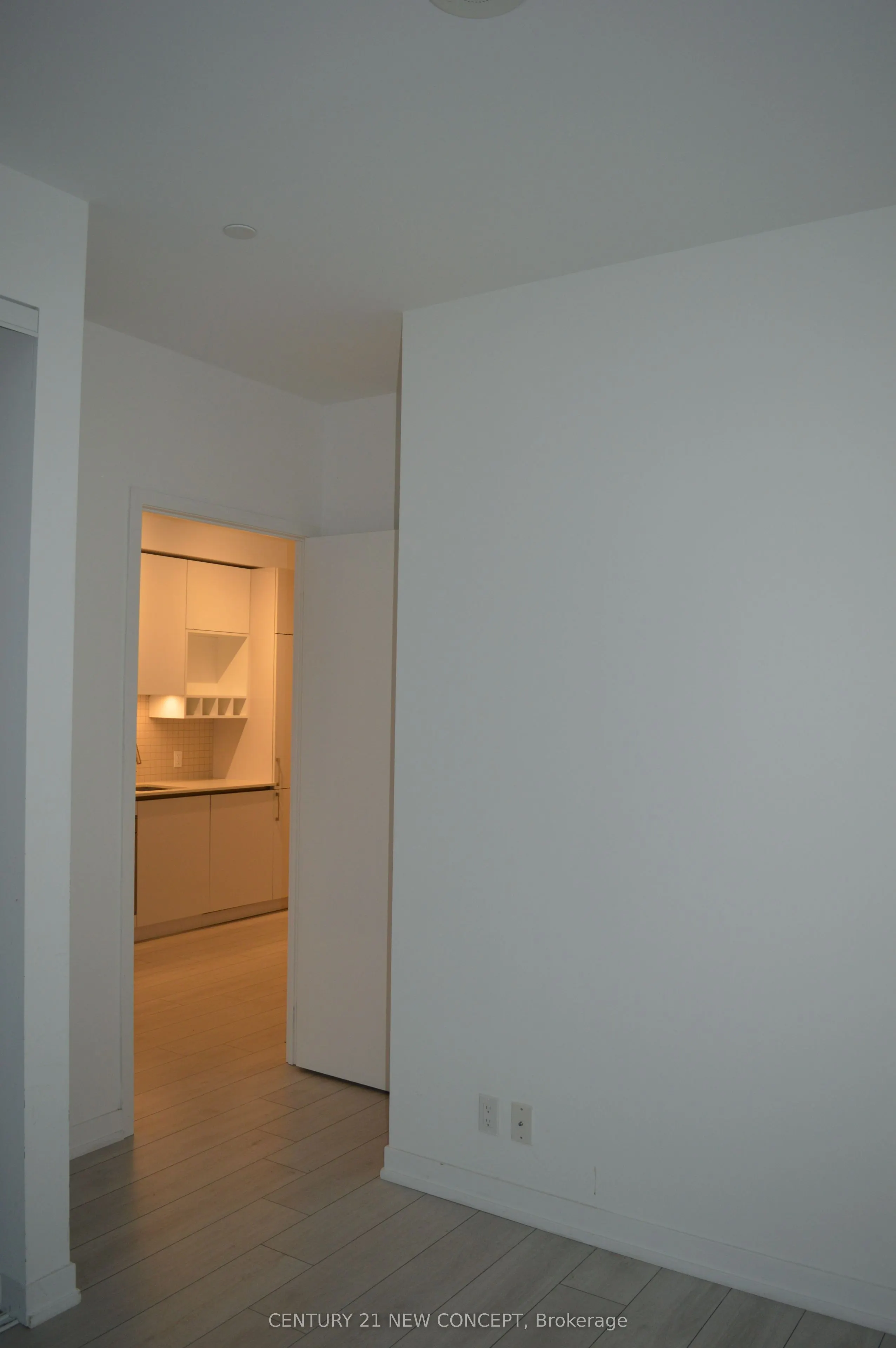 950 Portage Parkway, #Ph10