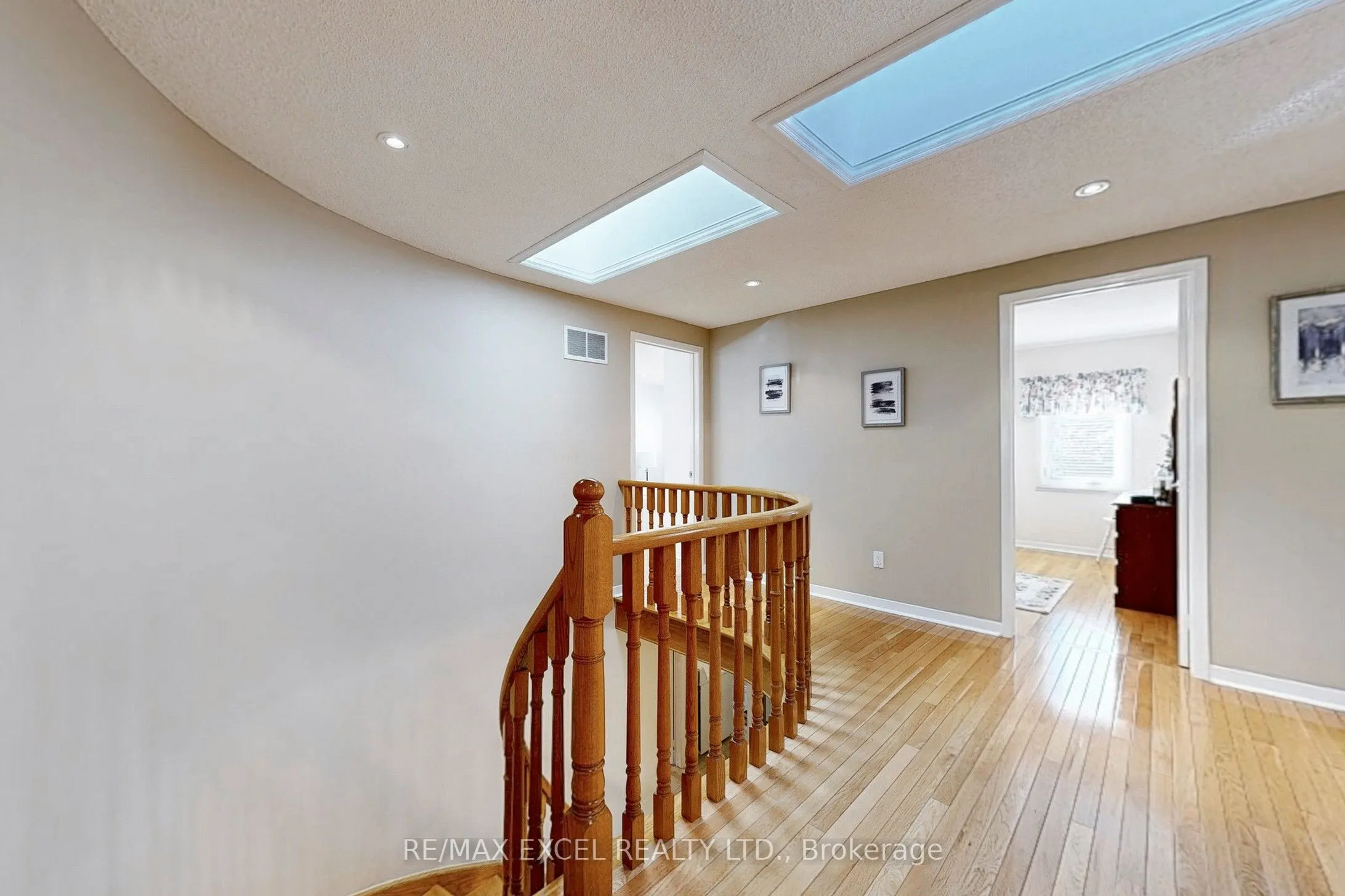 24 Lehman Crescent