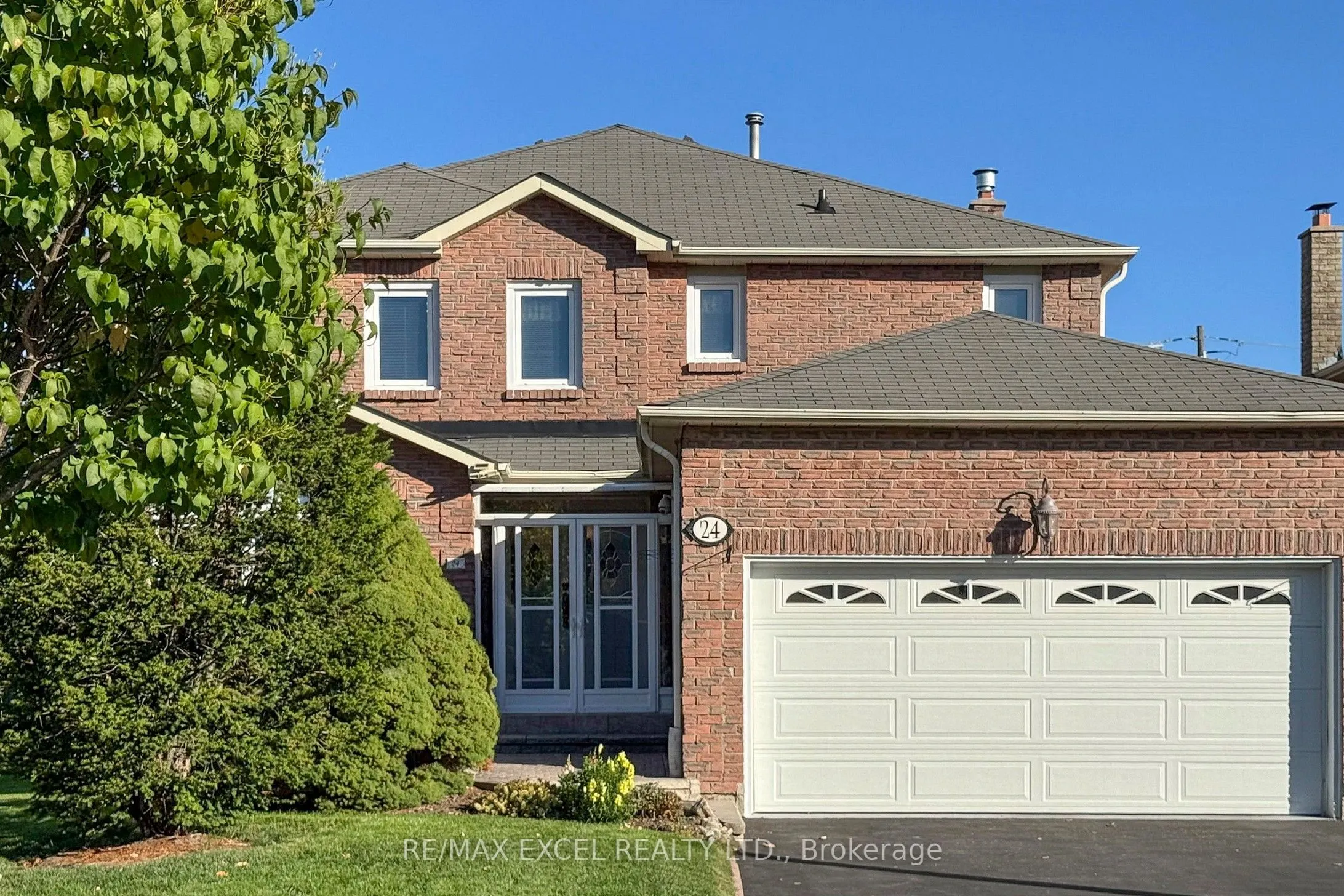 24 Lehman Crescent