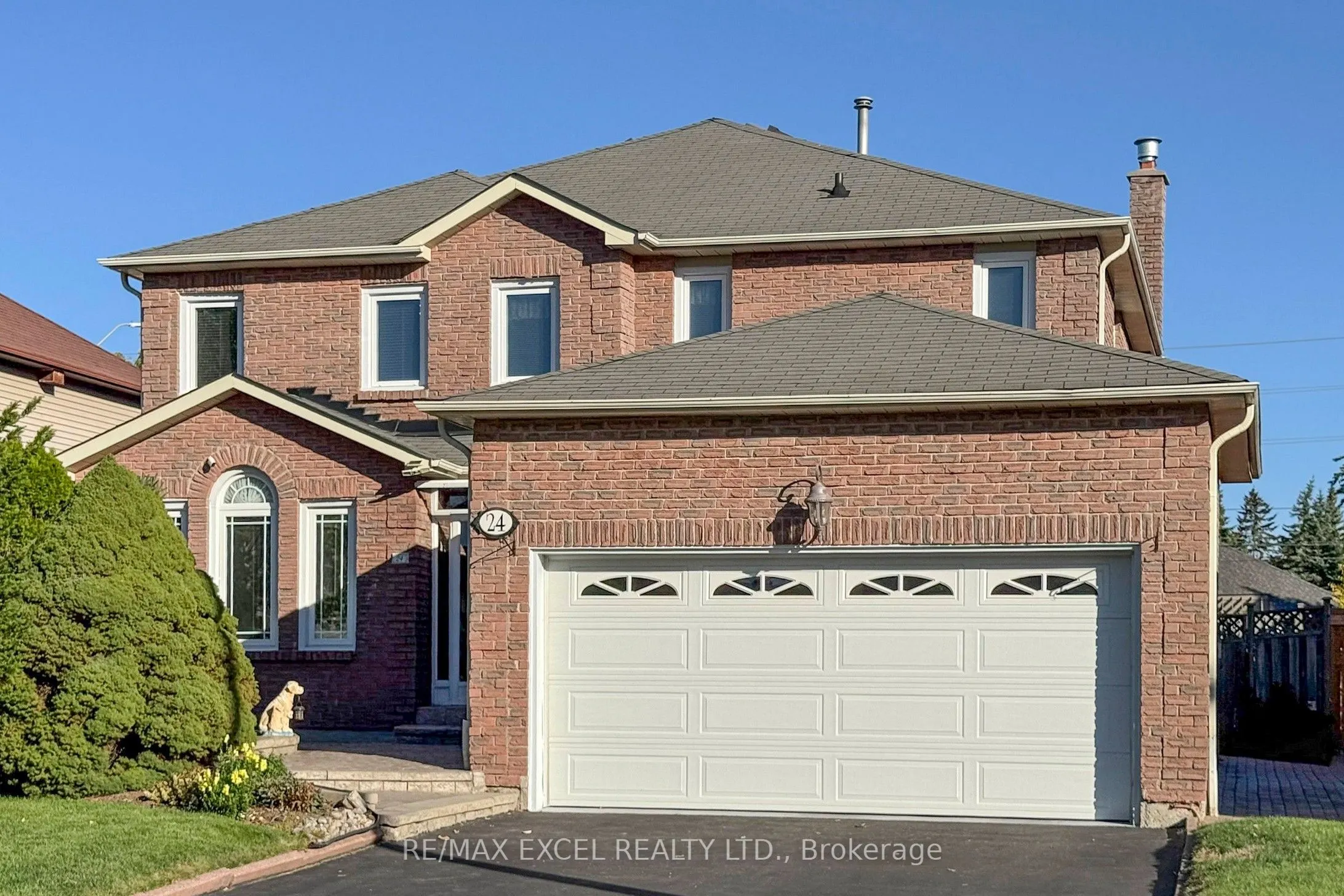 24 Lehman Crescent