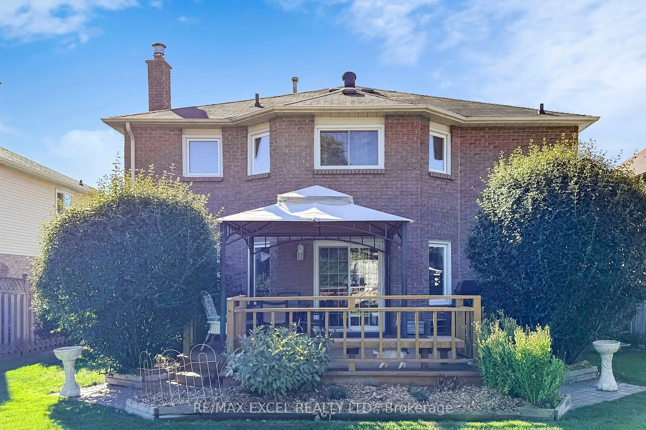 24 Lehman Crescent