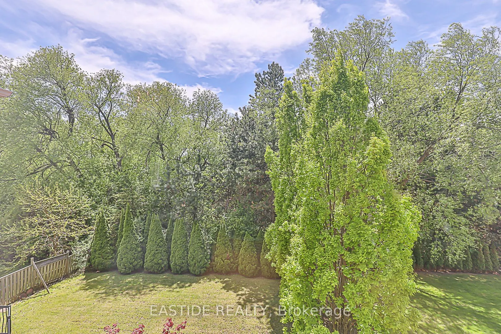 27 Brimwood Crescent
